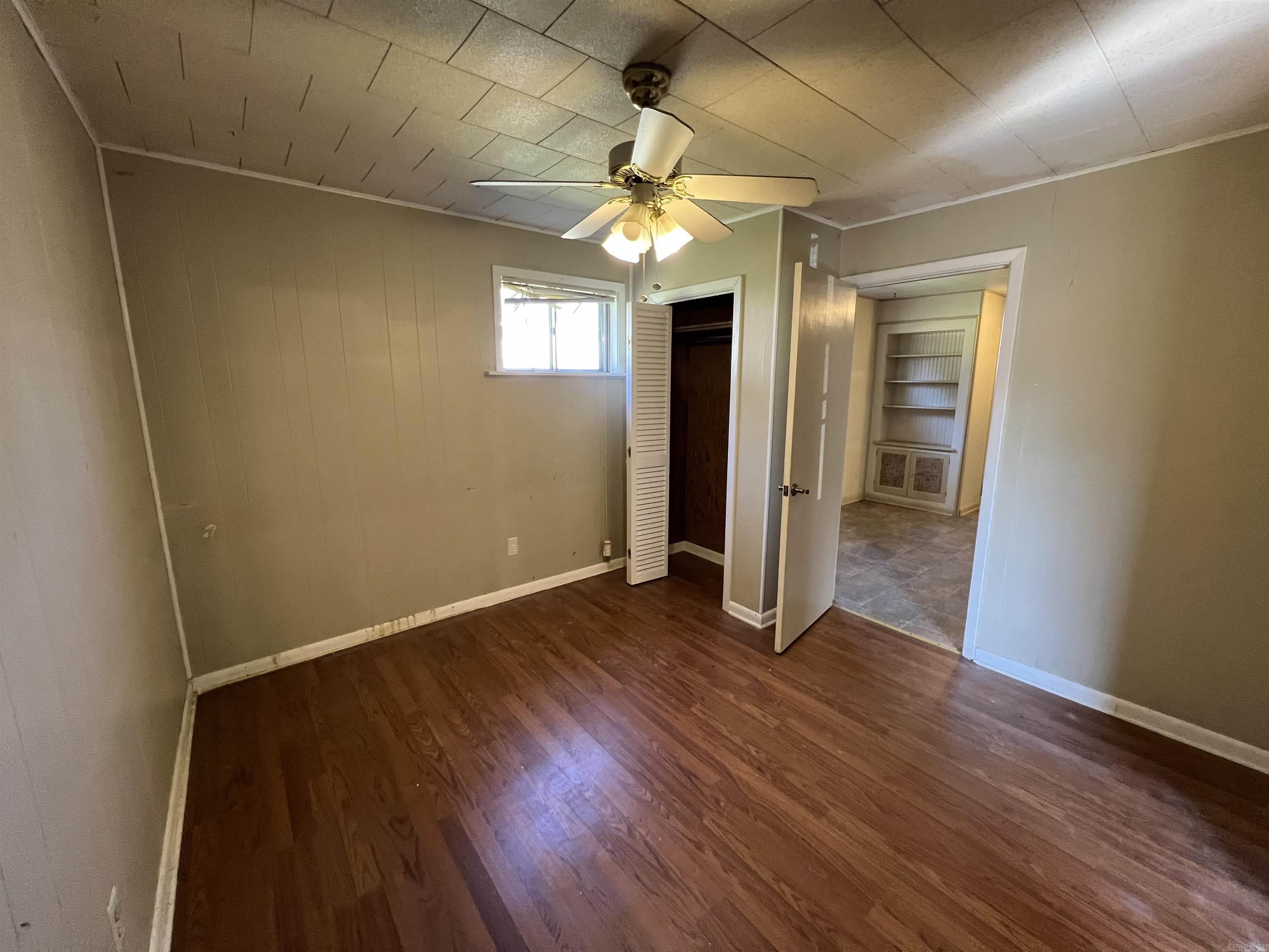 1408 Tulip Ave