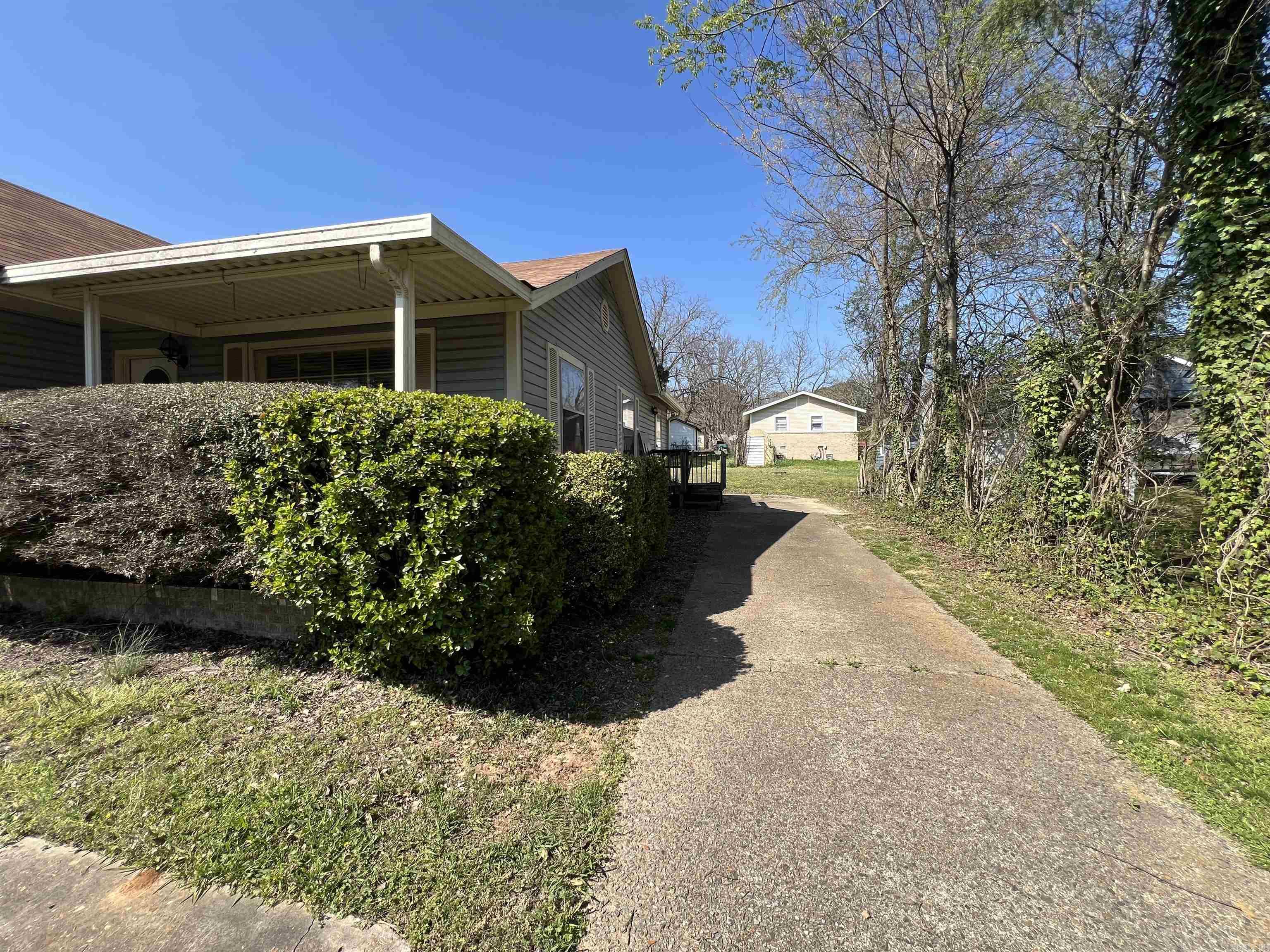 1408 Tulip Ave
