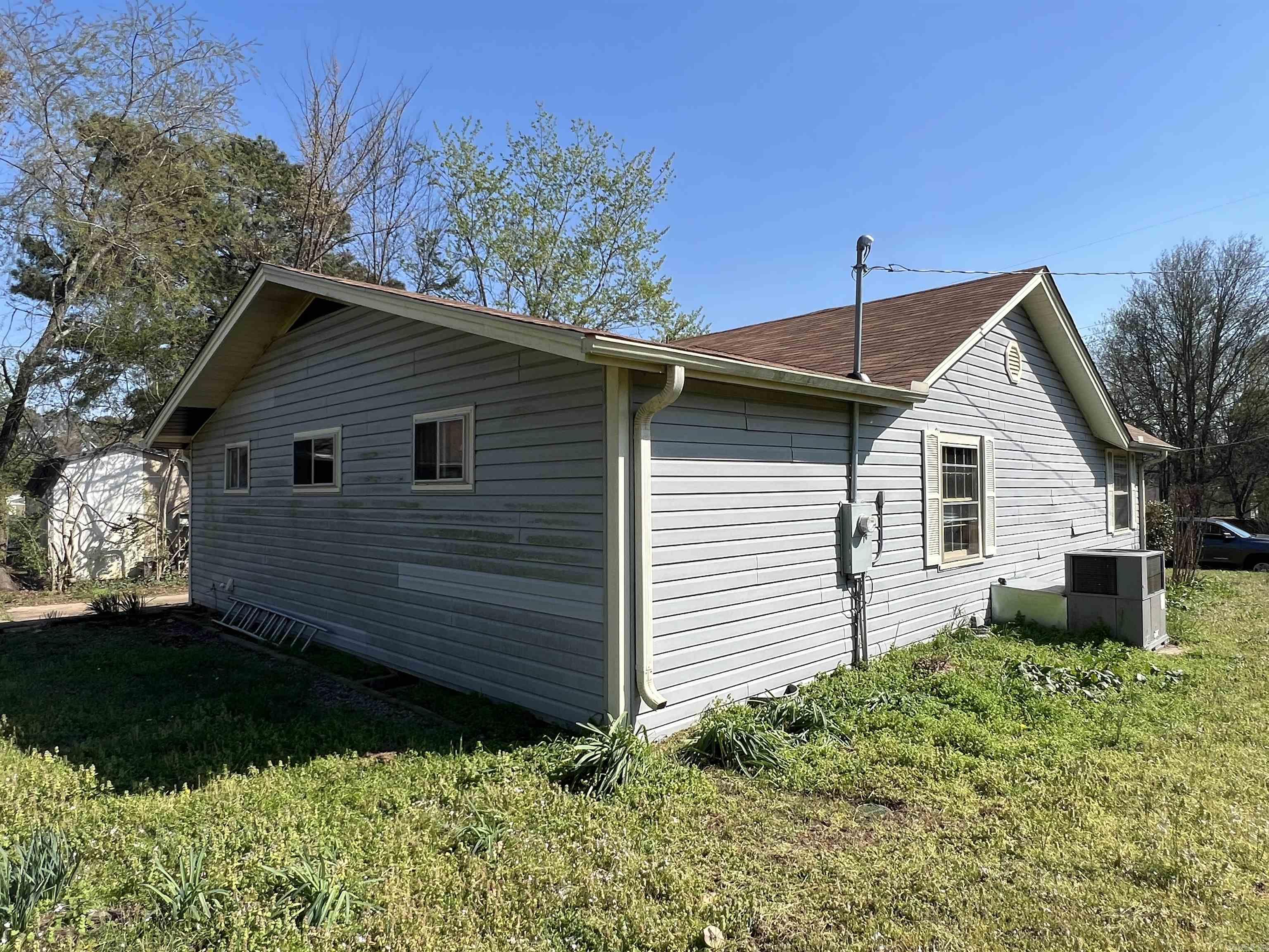 1408 Tulip Ave