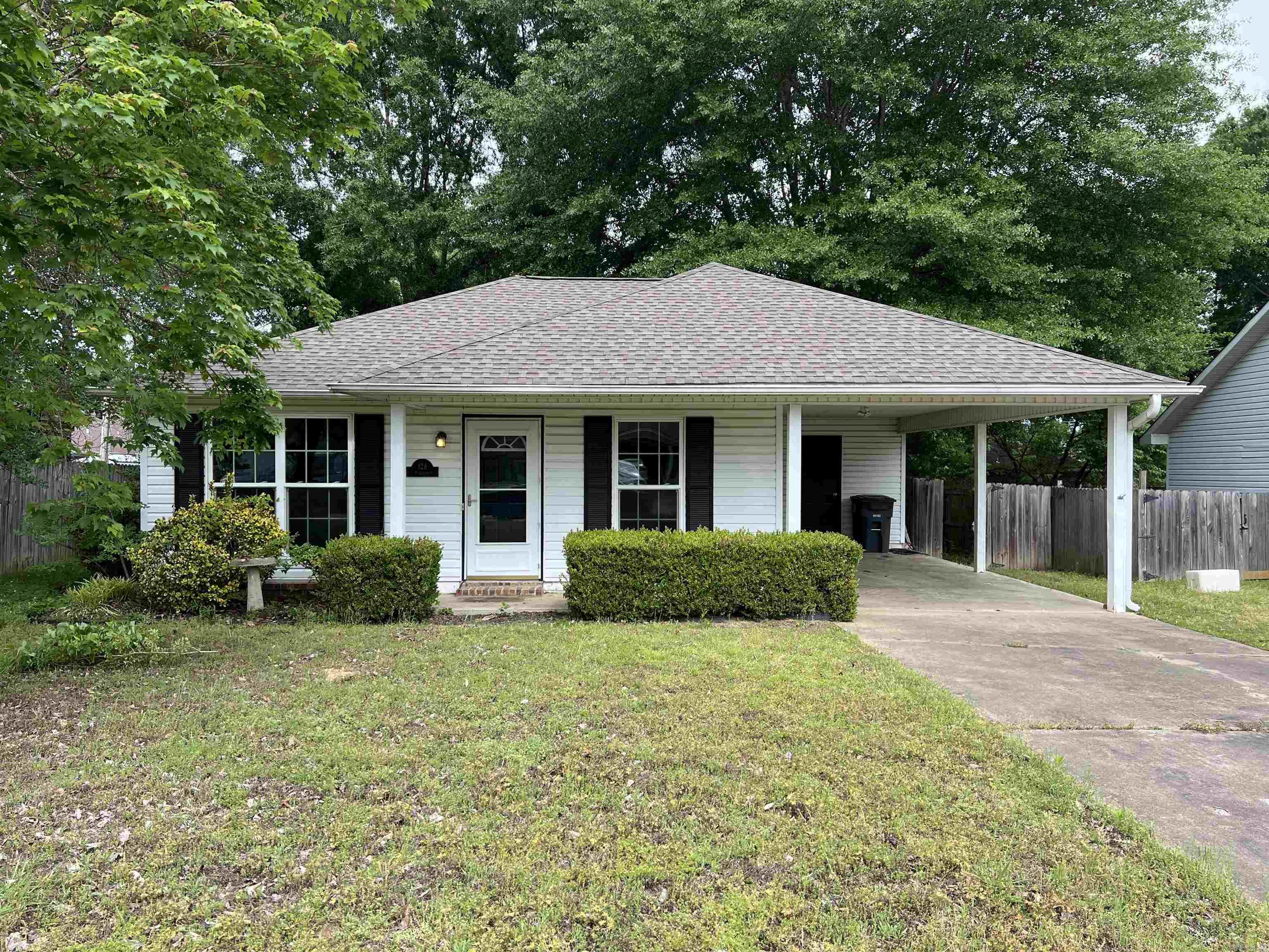 128 Field Crest Dr