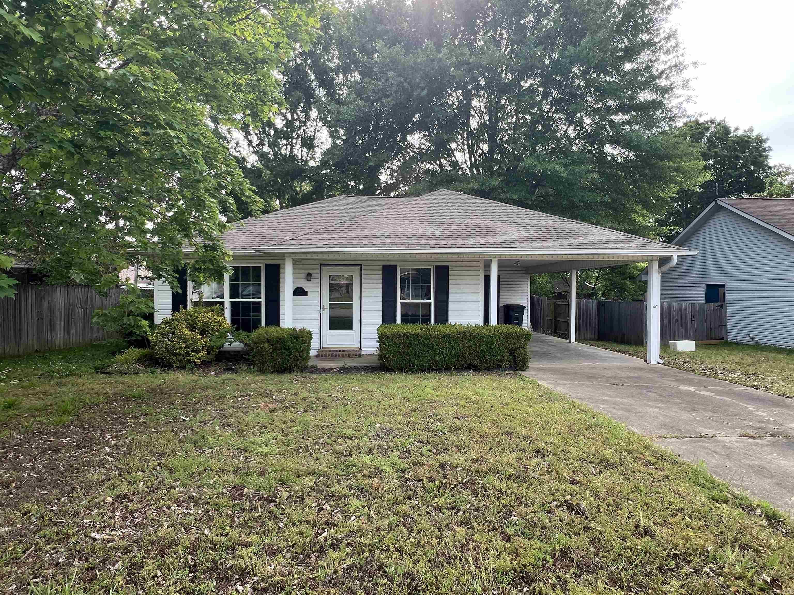 128 Field Crest Dr