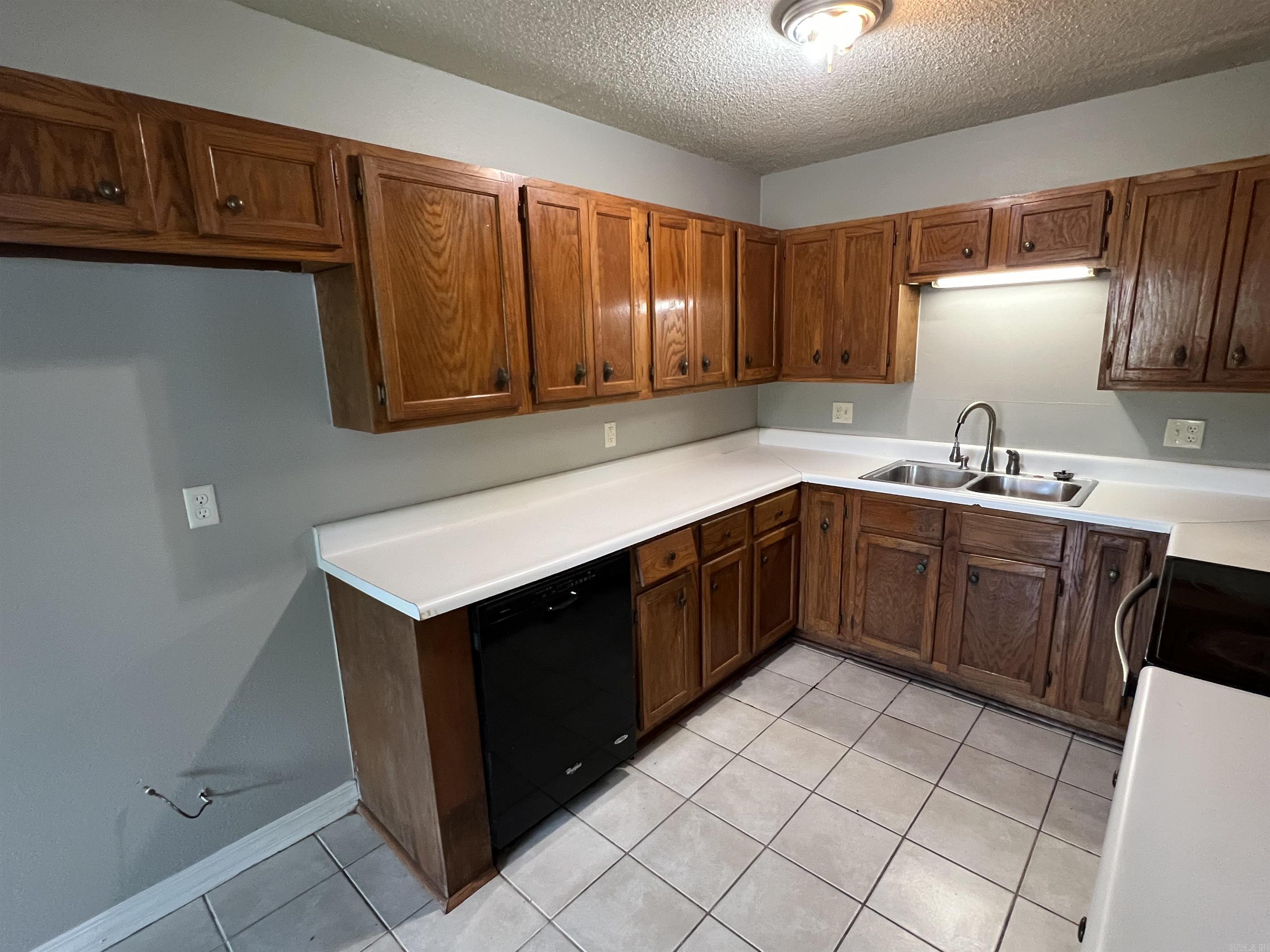 128 Field Crest Dr