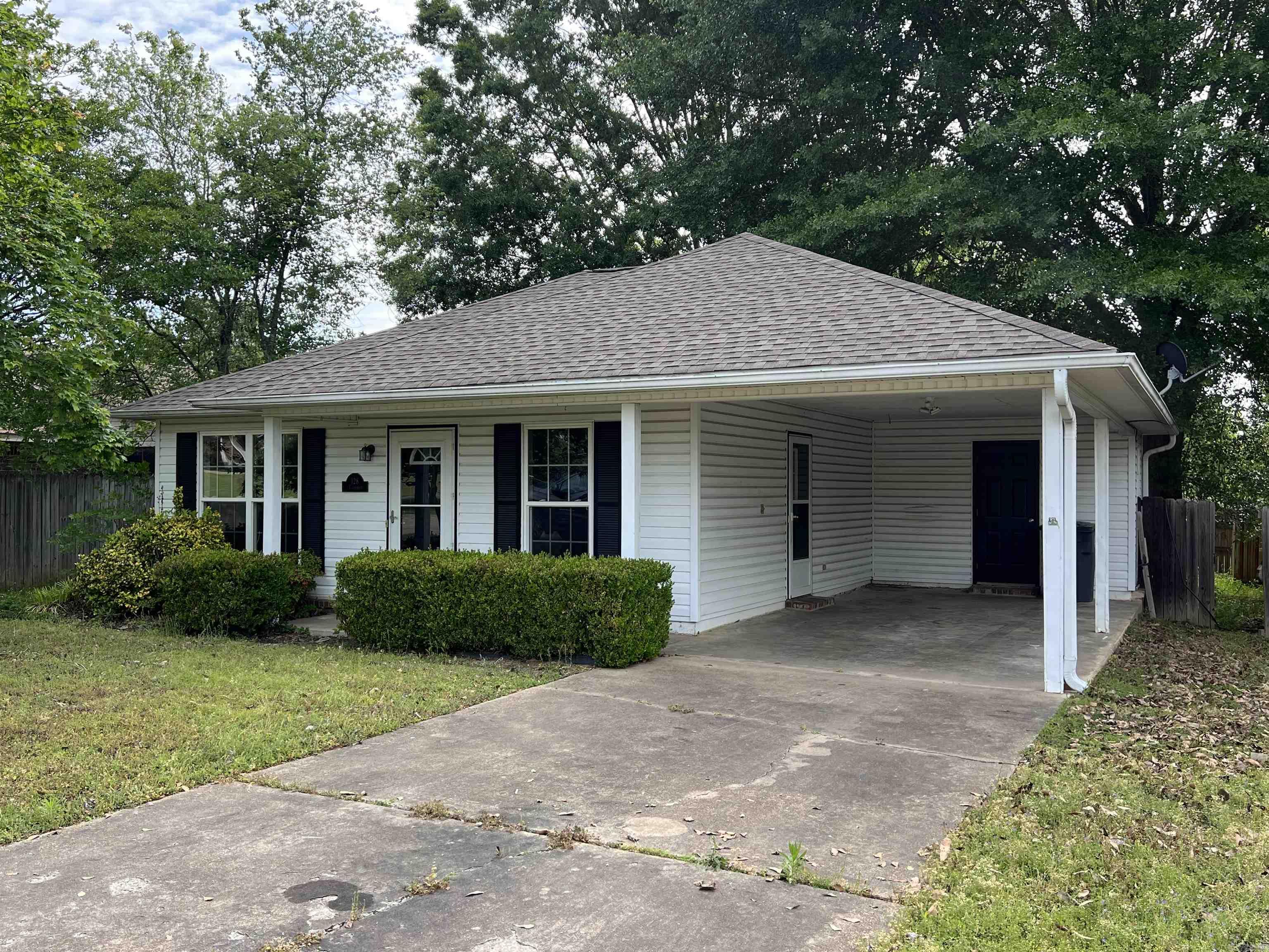 128 Field Crest Dr
