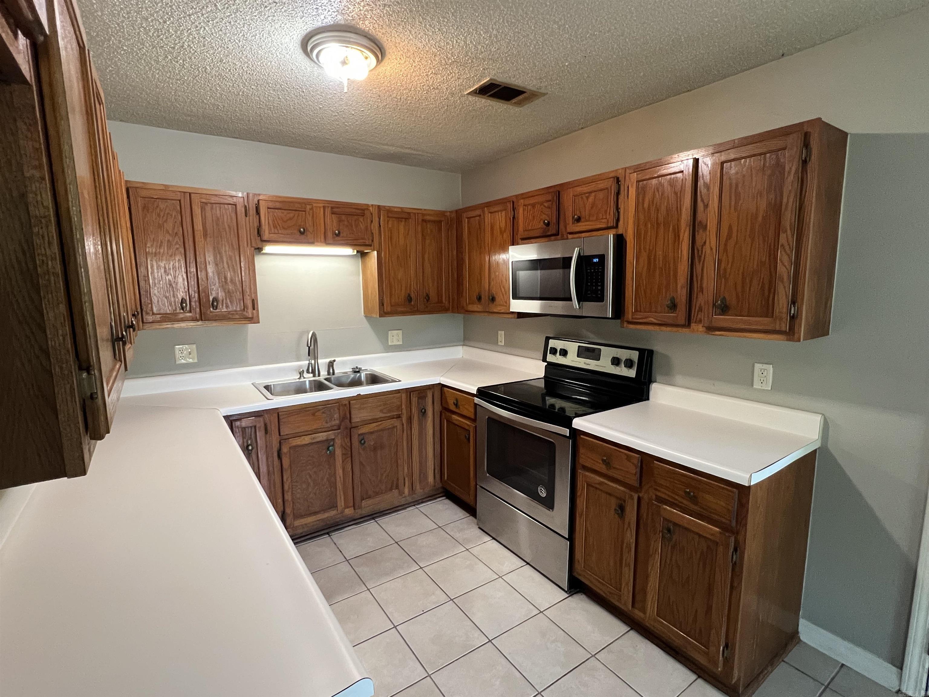 128 Field Crest Dr