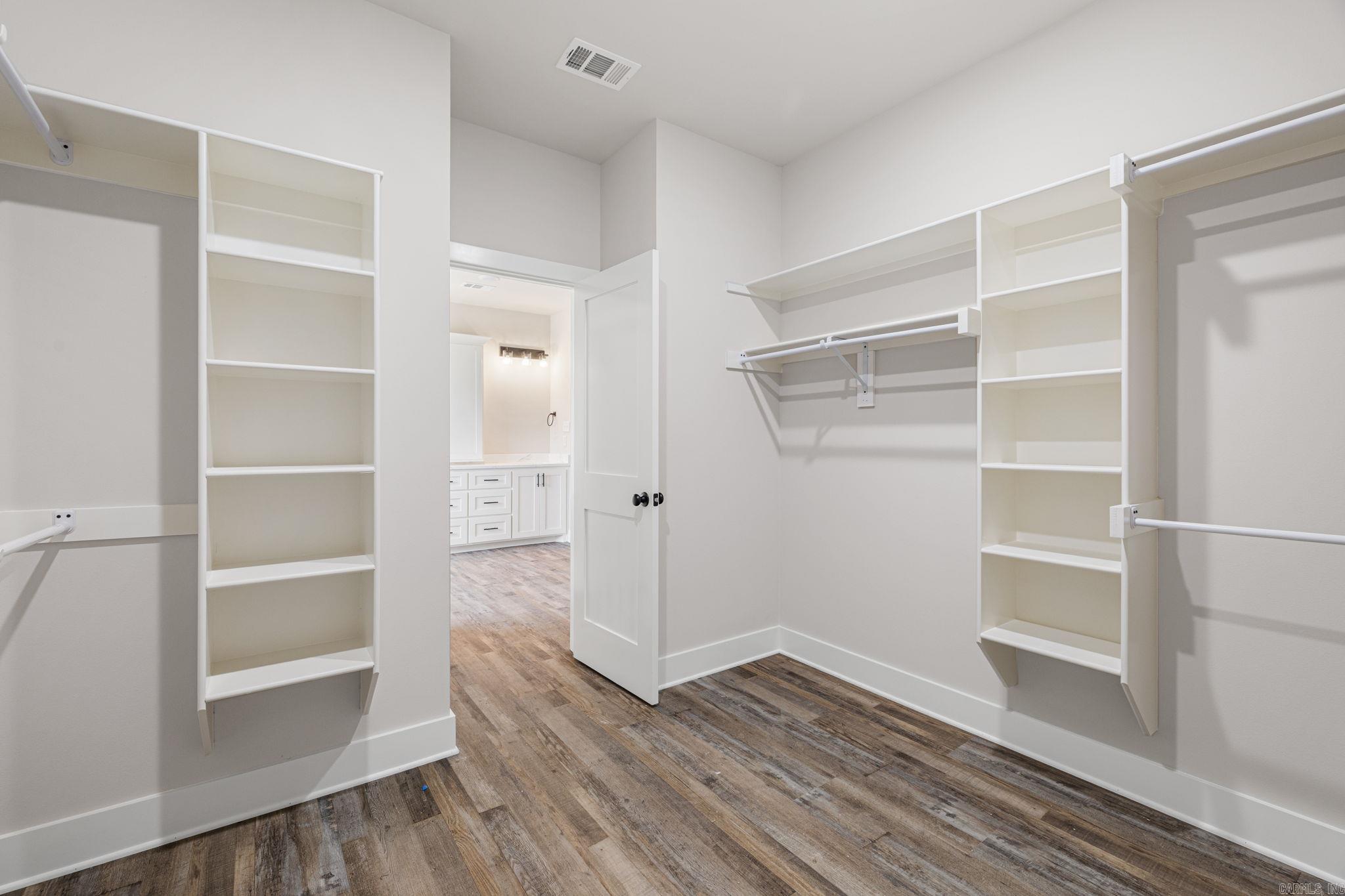 1237 Curlin Court