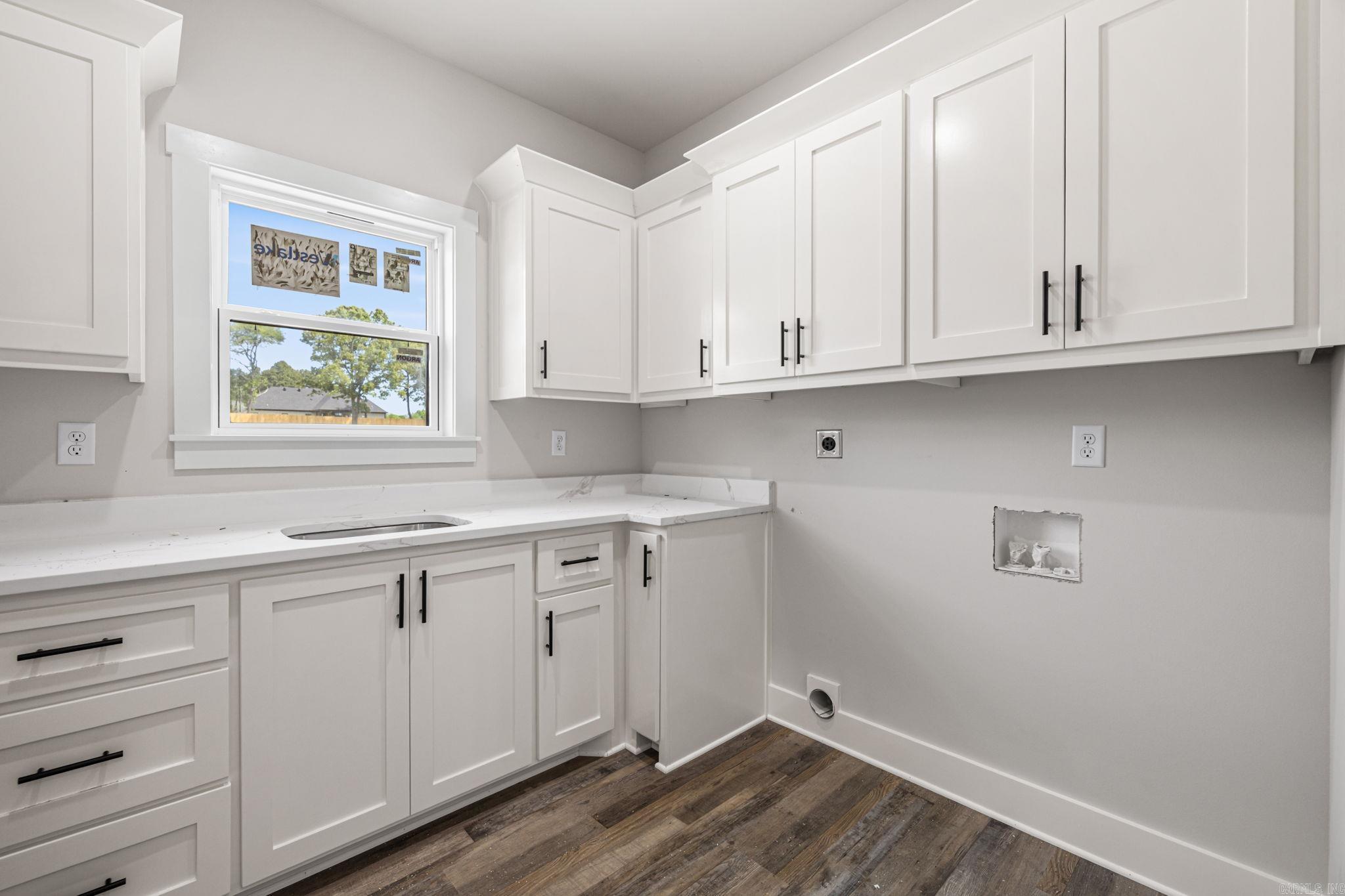 1237 Curlin Court