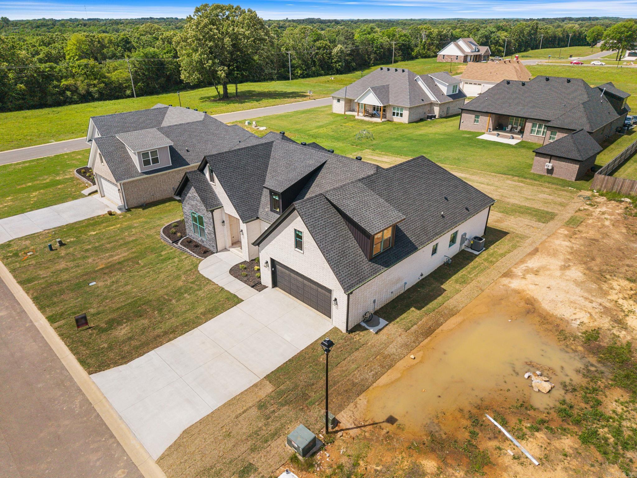 1237 Curlin Court