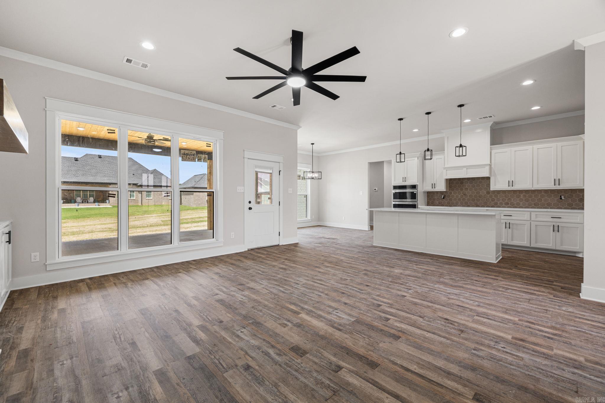 1237 Curlin Court