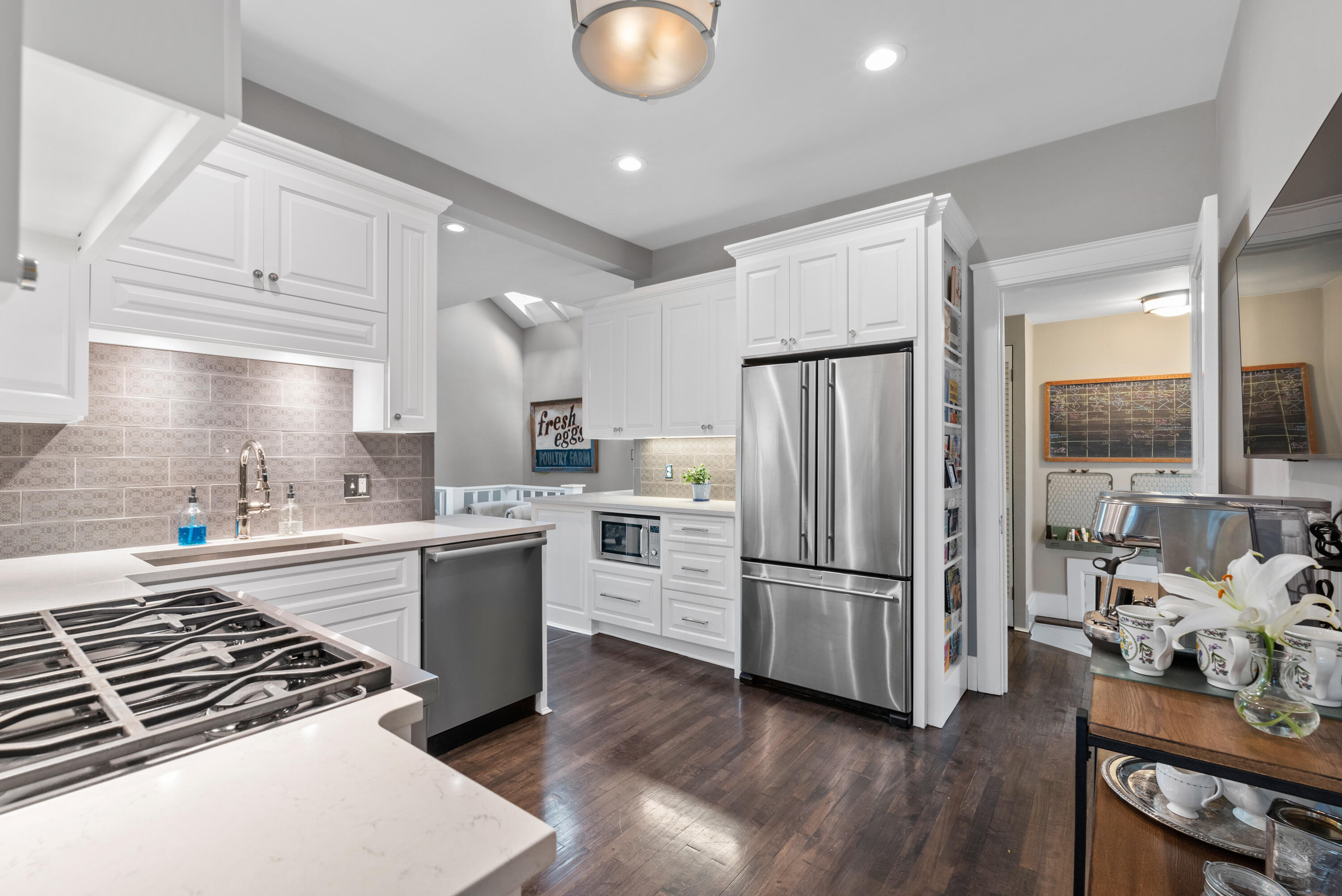 5519 N Lake Dr Whitefish Bay