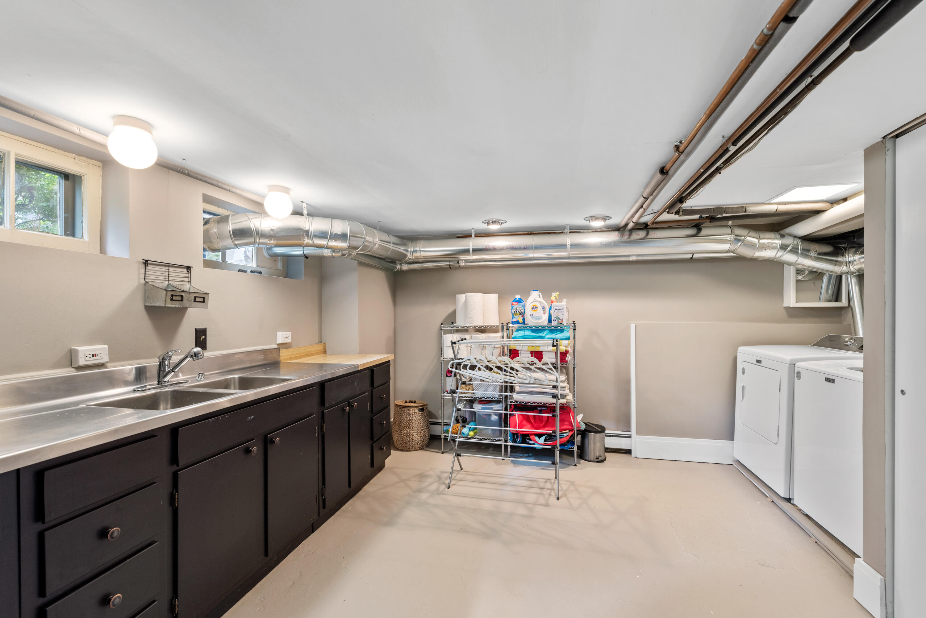 5519 N Lake Dr Whitefish Bay