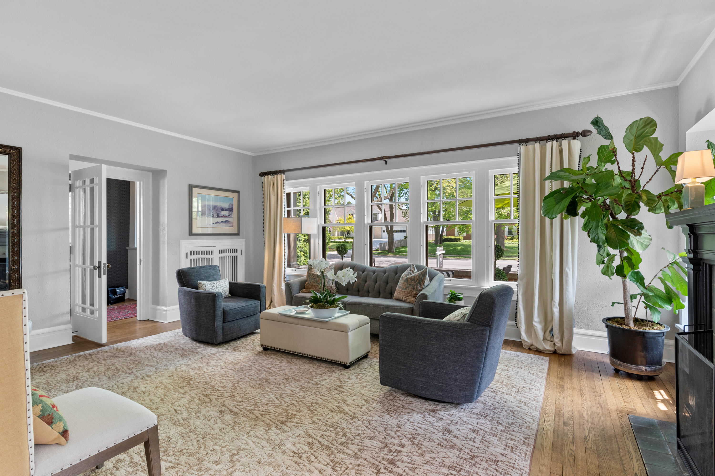 5519 N Lake Dr Whitefish Bay