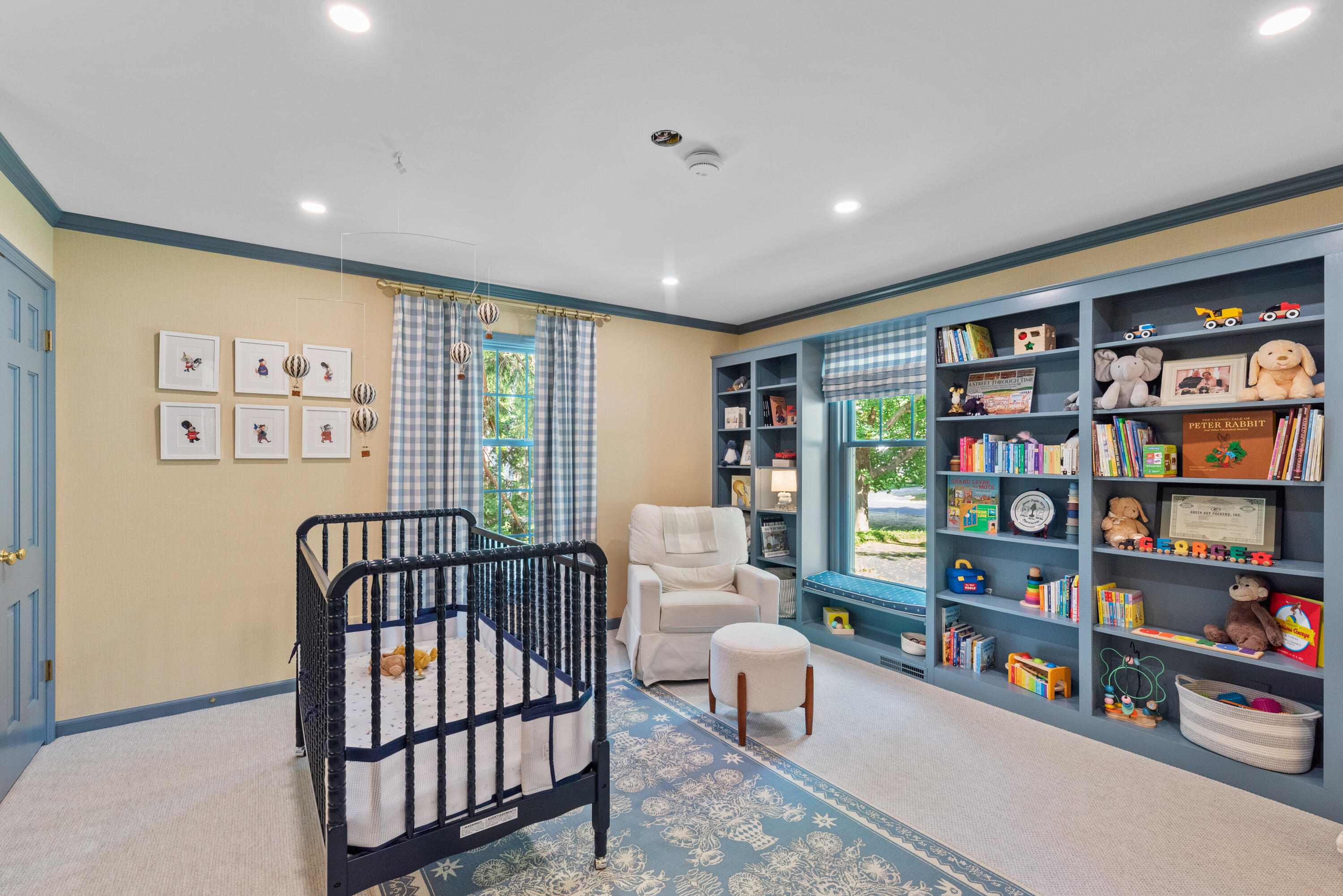 9630 N Lamplighter Ln, Range Line Valley