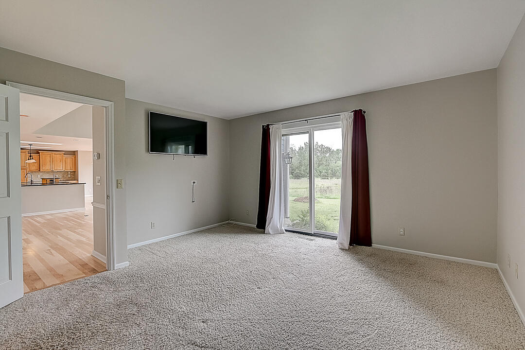 10419 N Riverlake Dr
