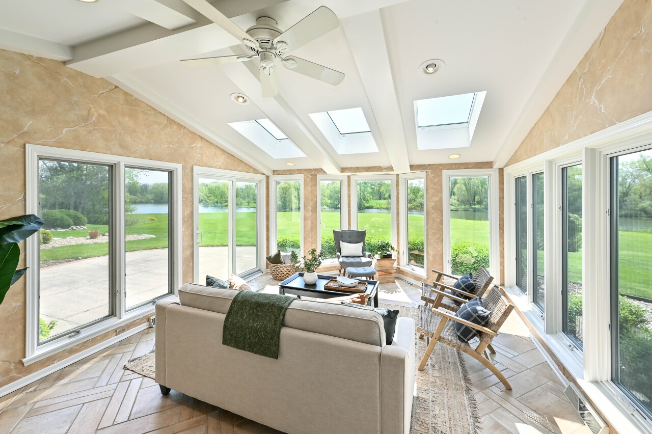 East Mequon Condo located near Golf Course