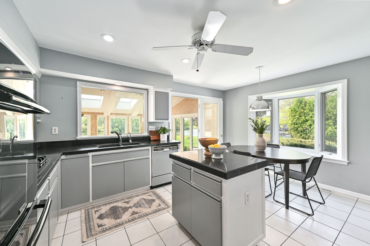 East Mequon Condo located near Golf Course