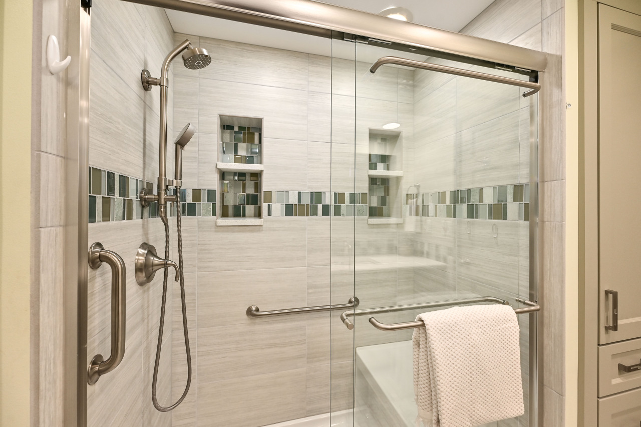 East Mequon Condo located near Golf Course