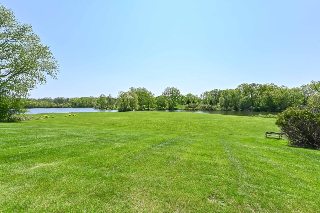 East Mequon Condo located near Golf Course