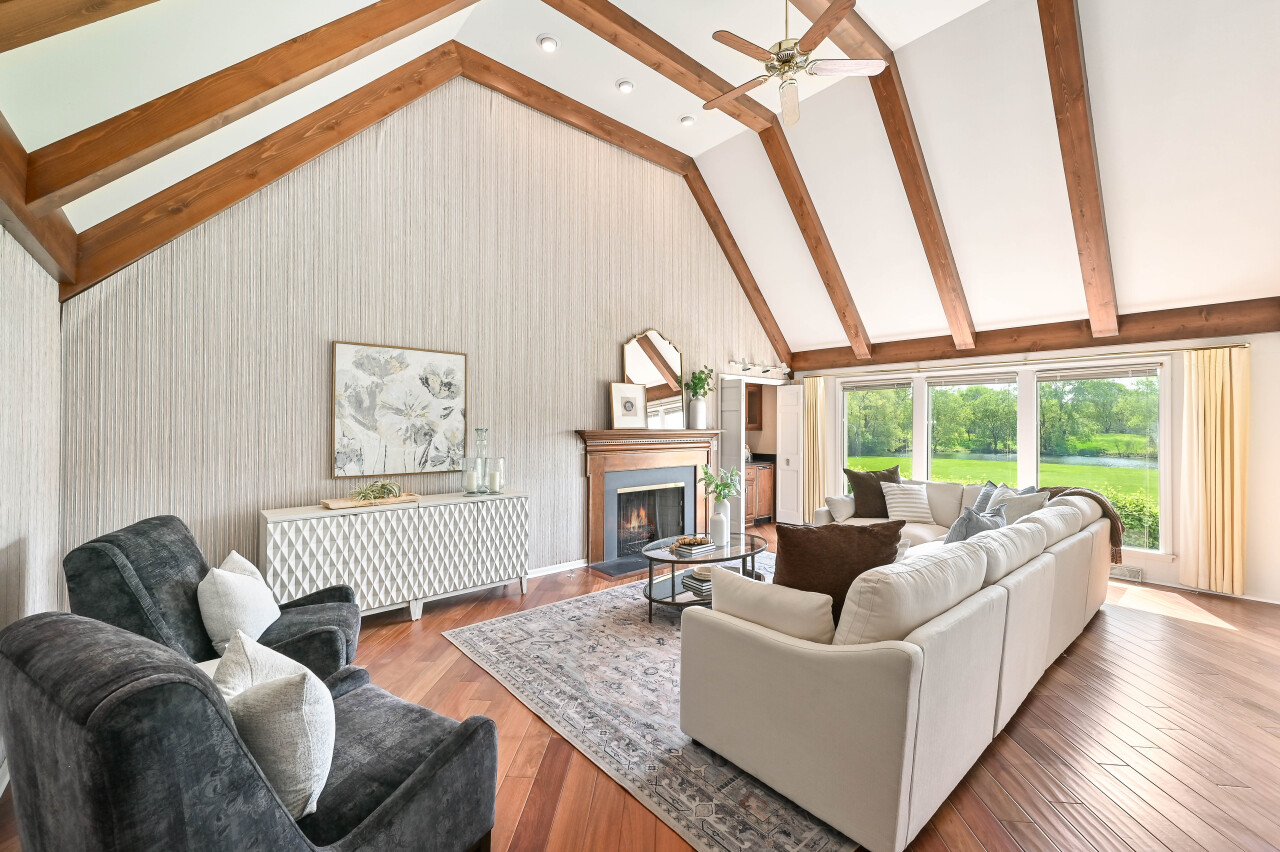 East Mequon Condo located near Golf Course