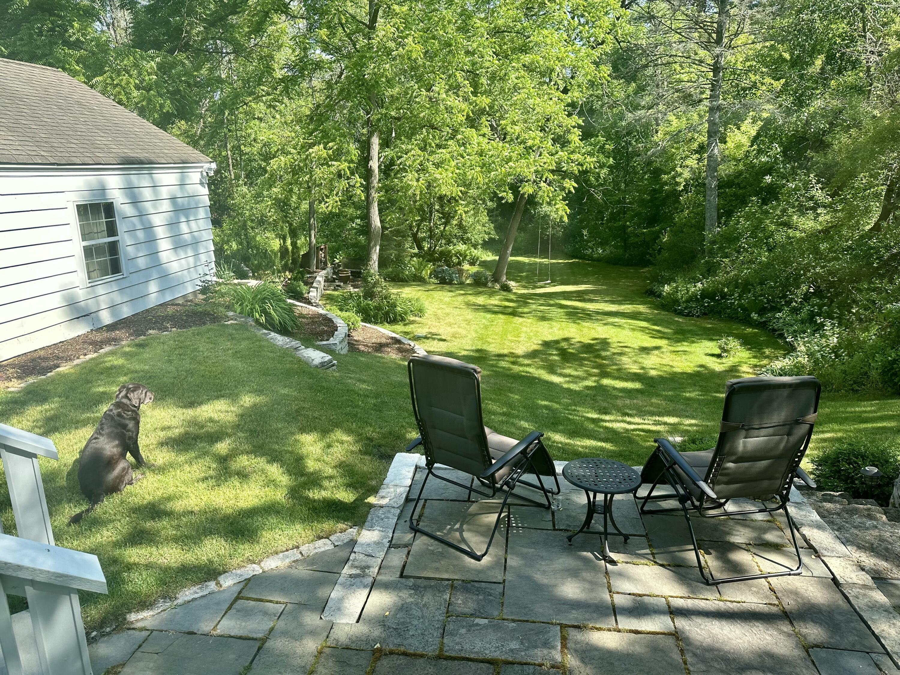 708 E Green Tree Rd