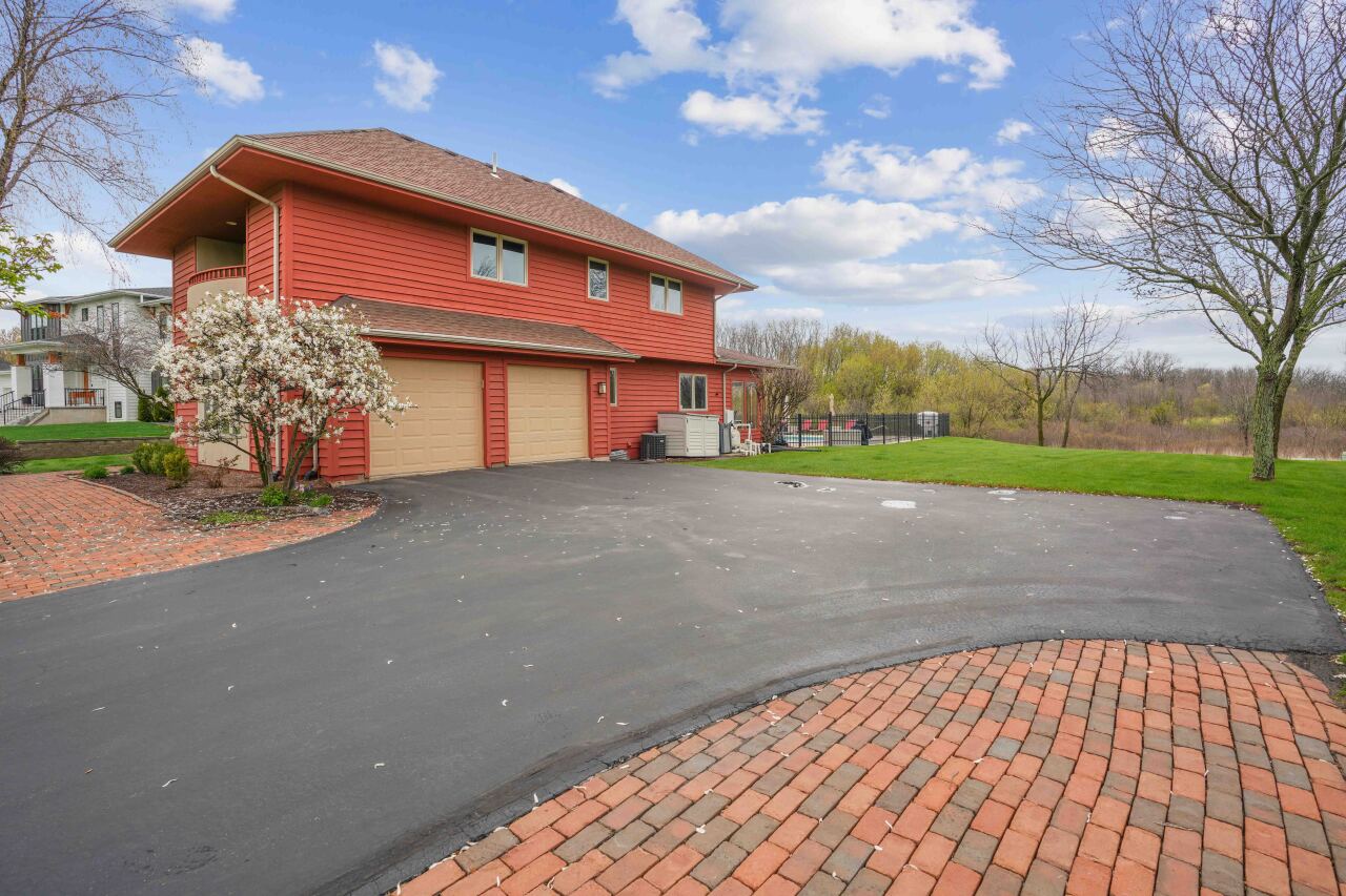 W150N5334 Badger Dr