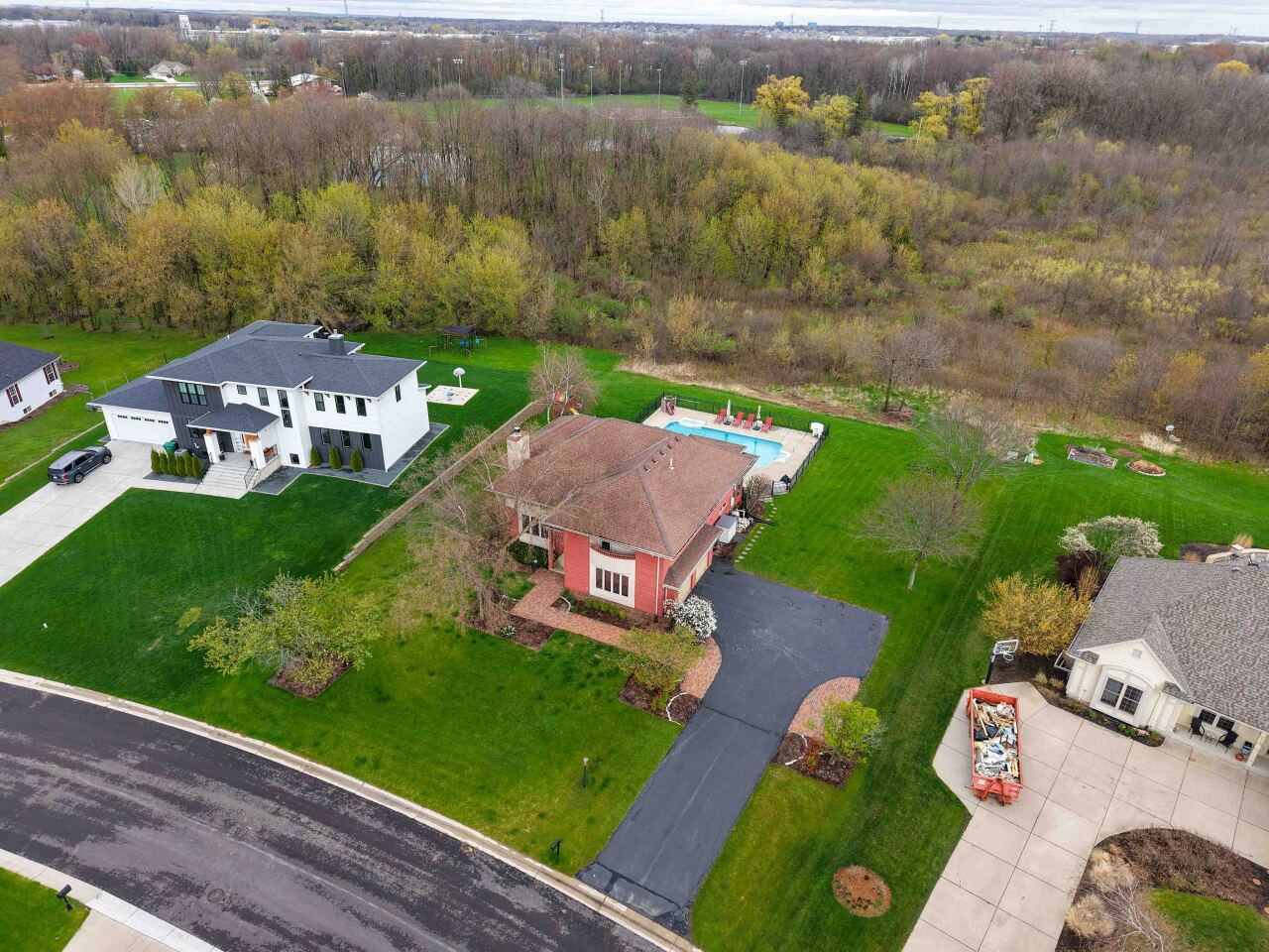 W150N5334 Badger Dr