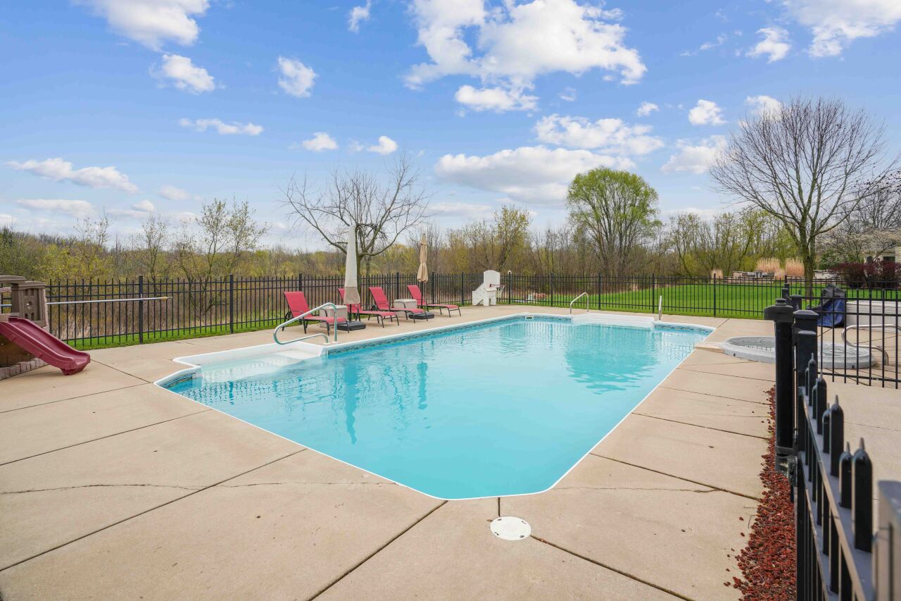 W150N5334 Badger Dr