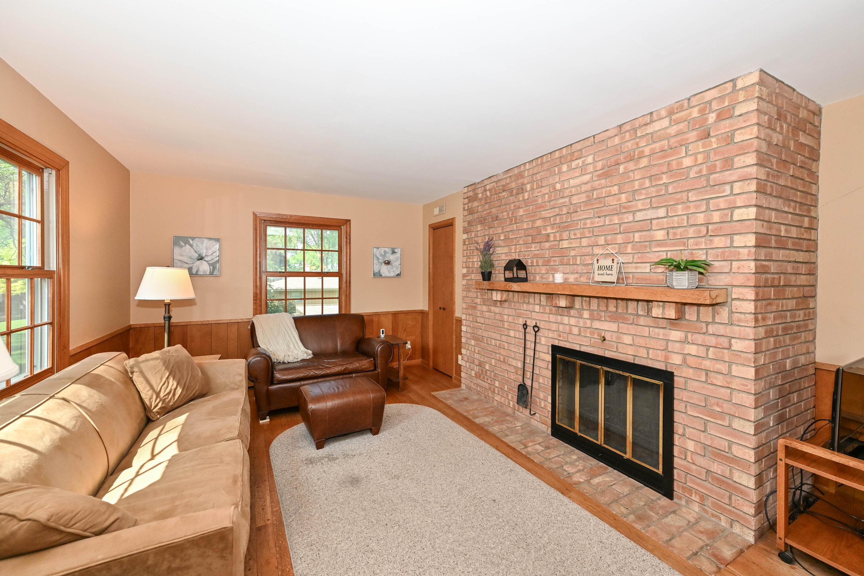 8081 Fielding Ln