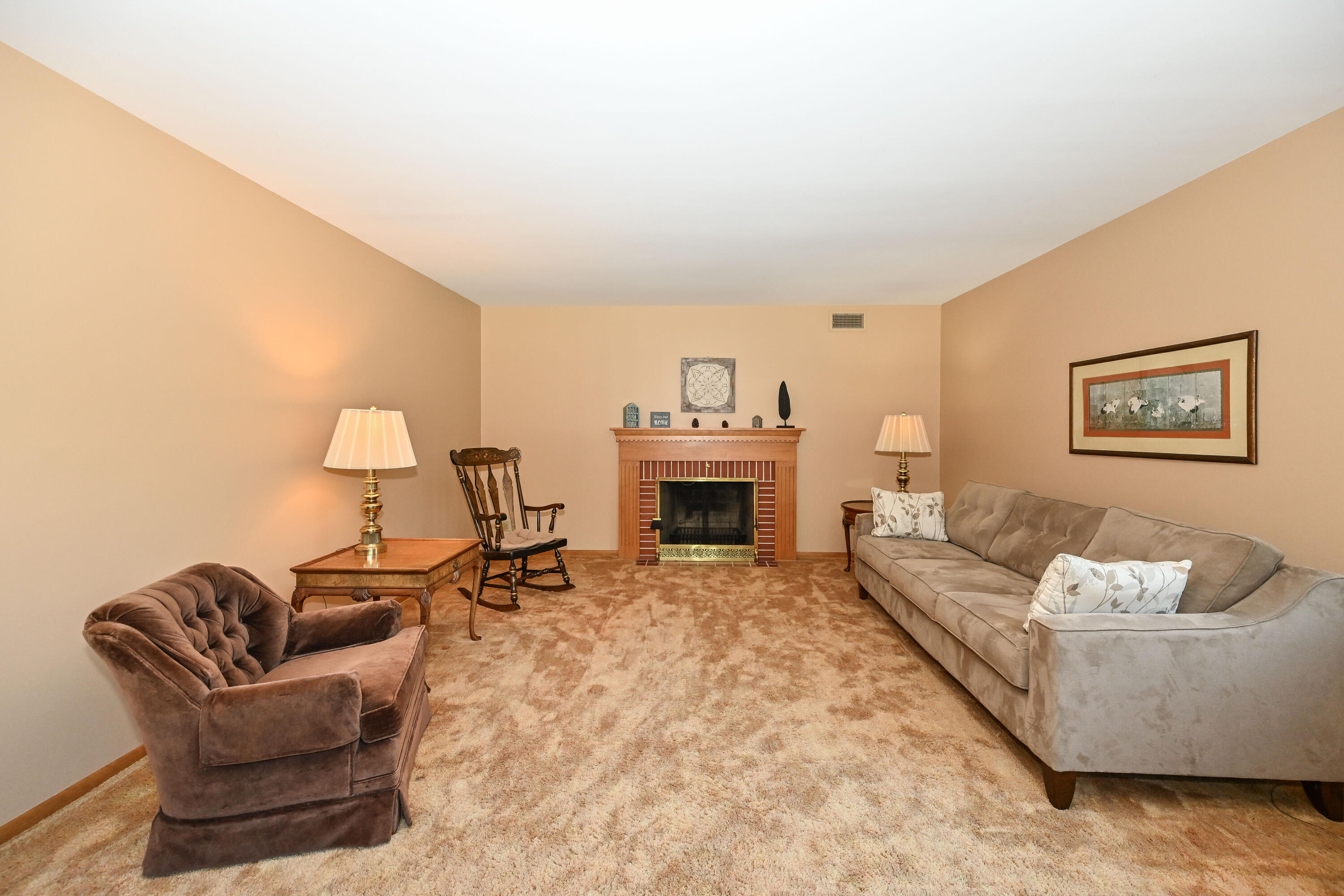 8081 Fielding Ln