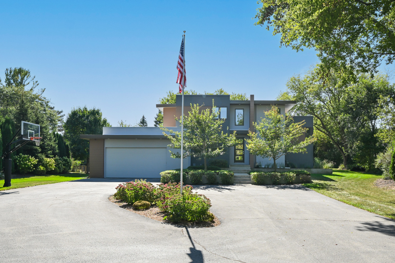 4821 W Glen Cove Ct