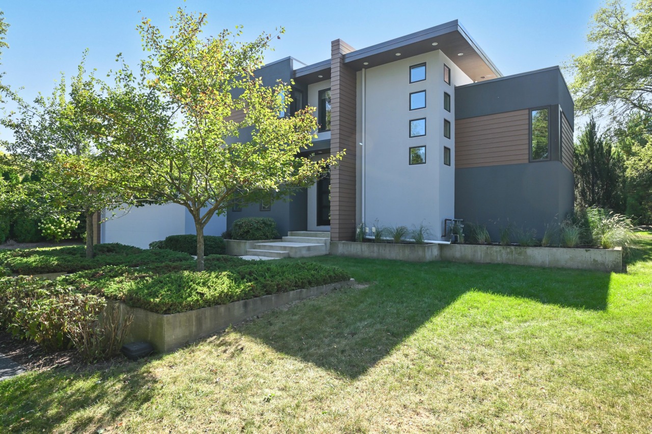 4821 W Glen Cove Ct