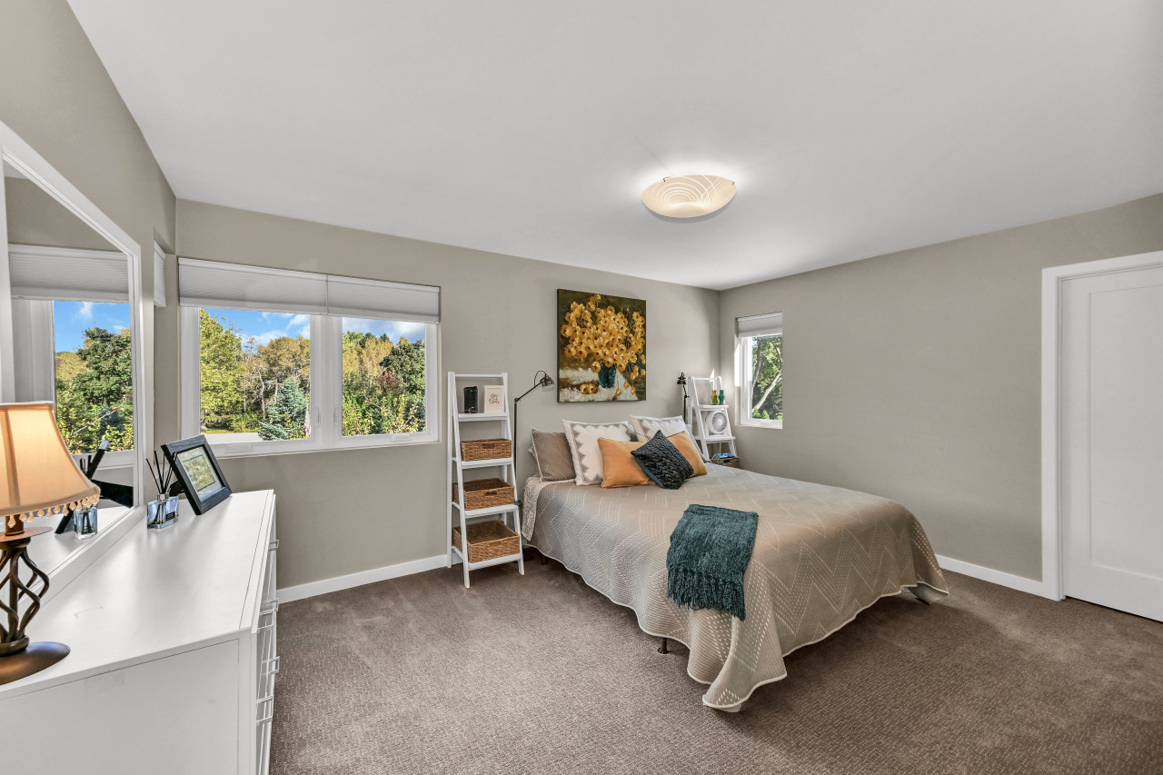 4821 W Glen Cove Ct