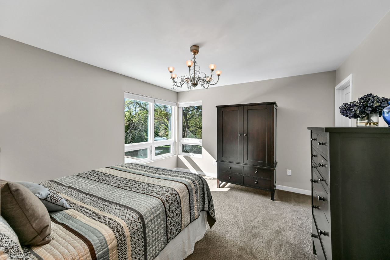 4821 W Glen Cove Ct