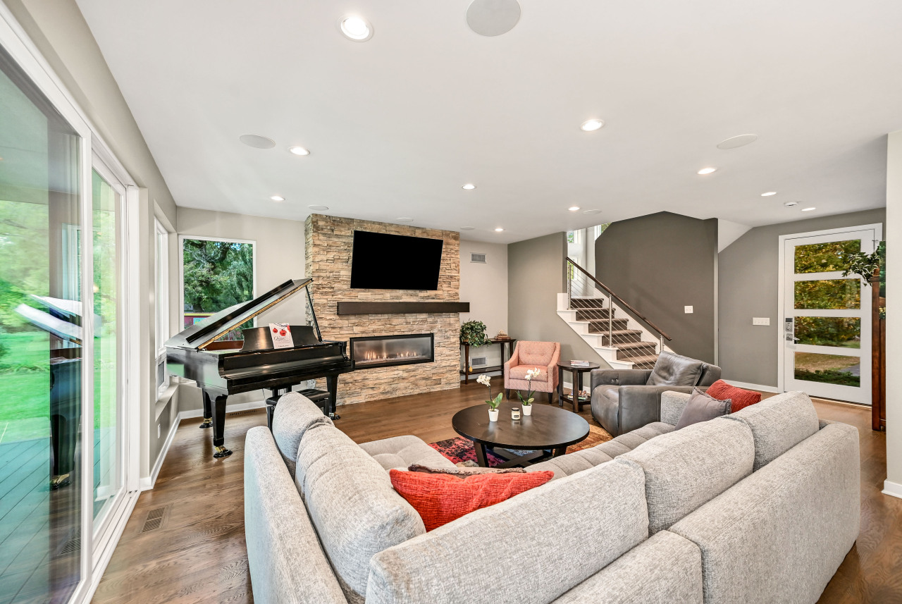 4821 W Glen Cove Ct