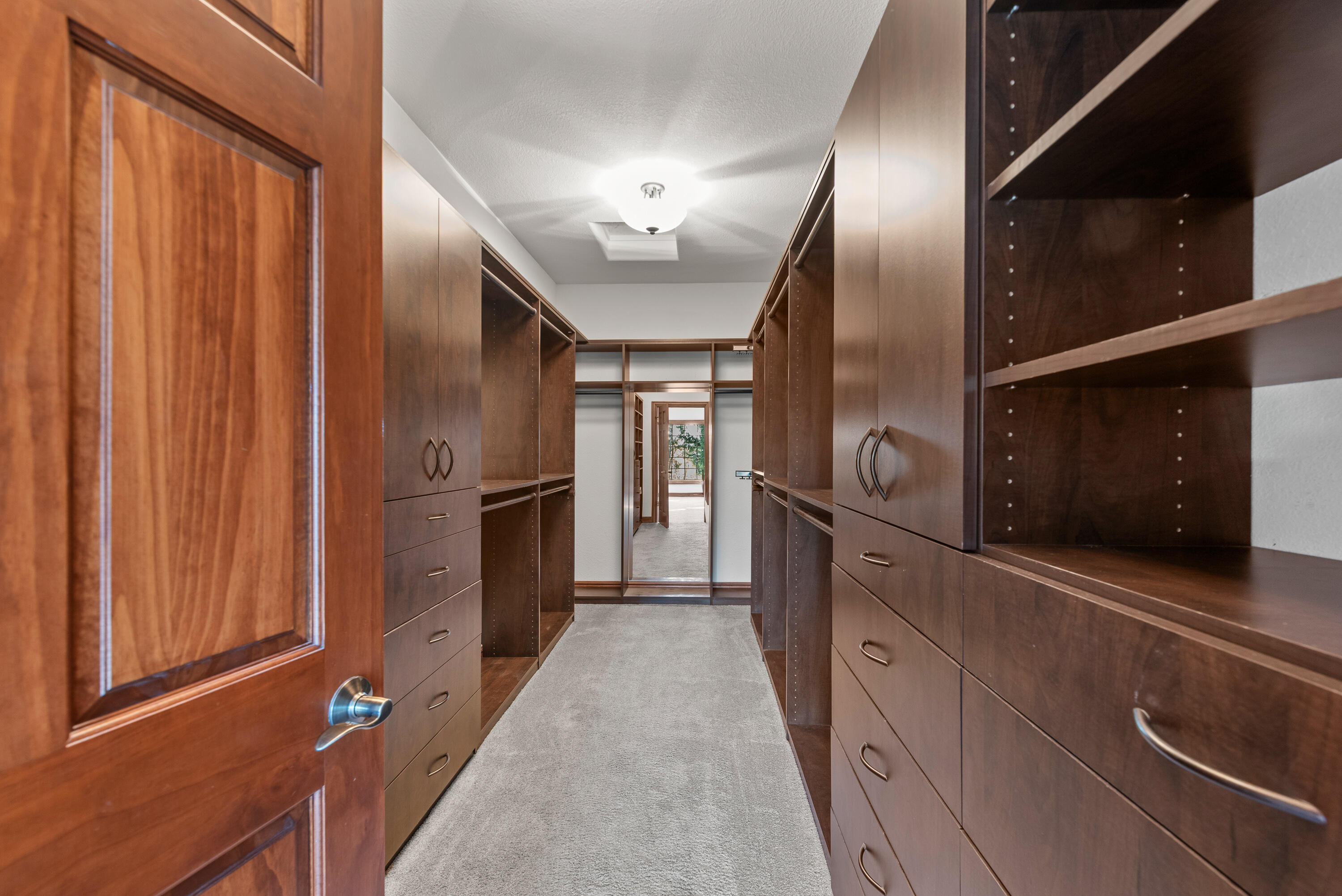 142 Preserve Ct