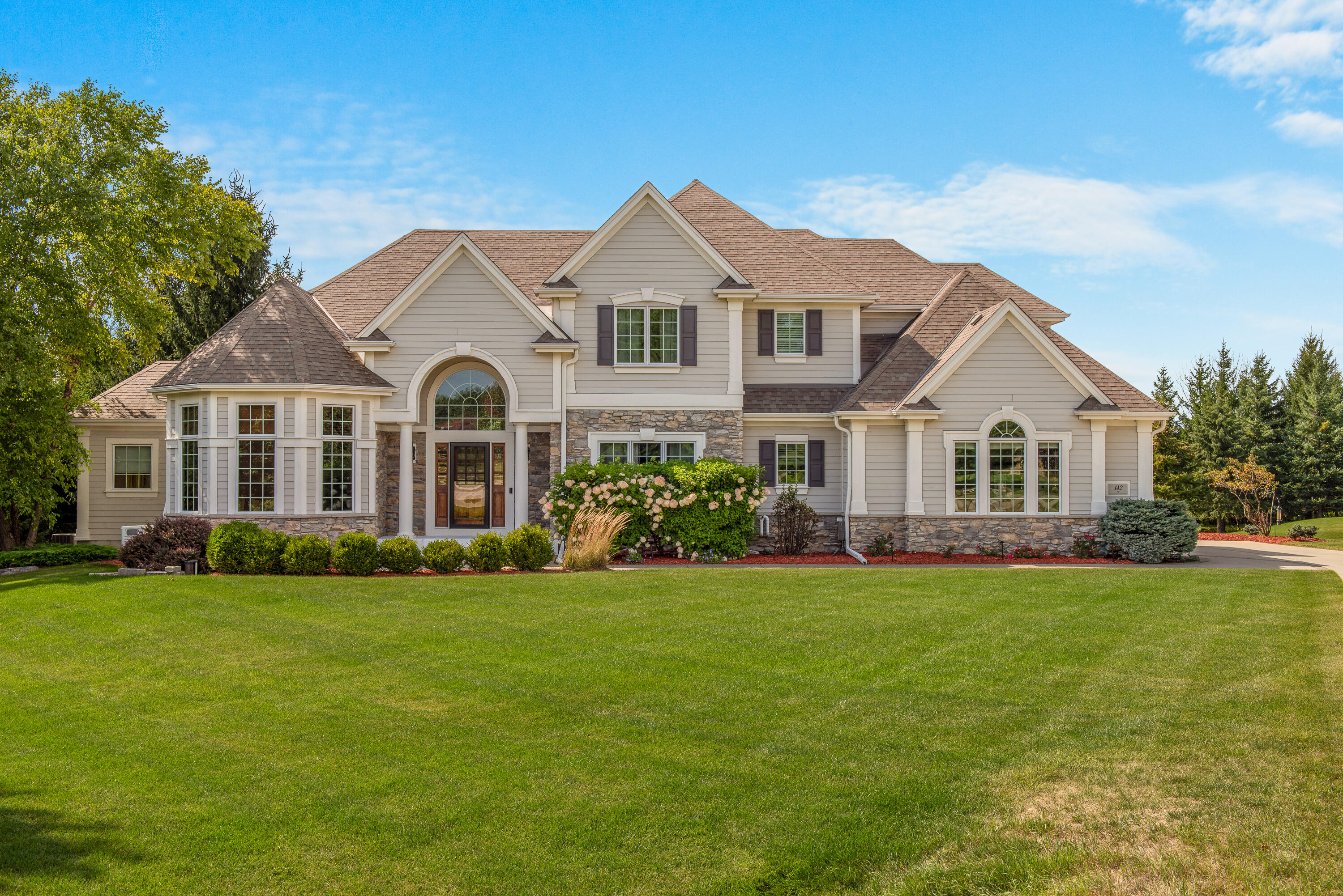 142 Preserve Ct