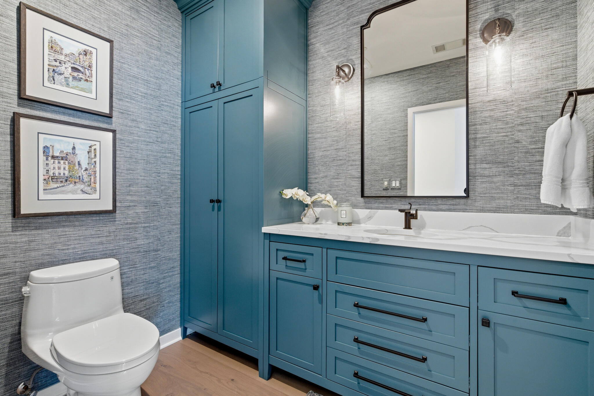 1522 N Prospect Ave Unit: 1401/1406