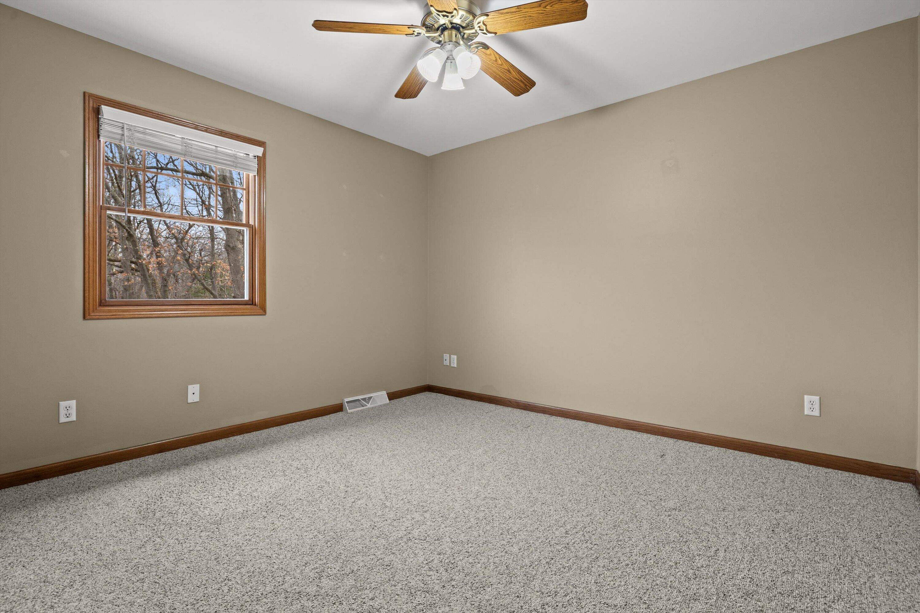 11912 28th Ave
