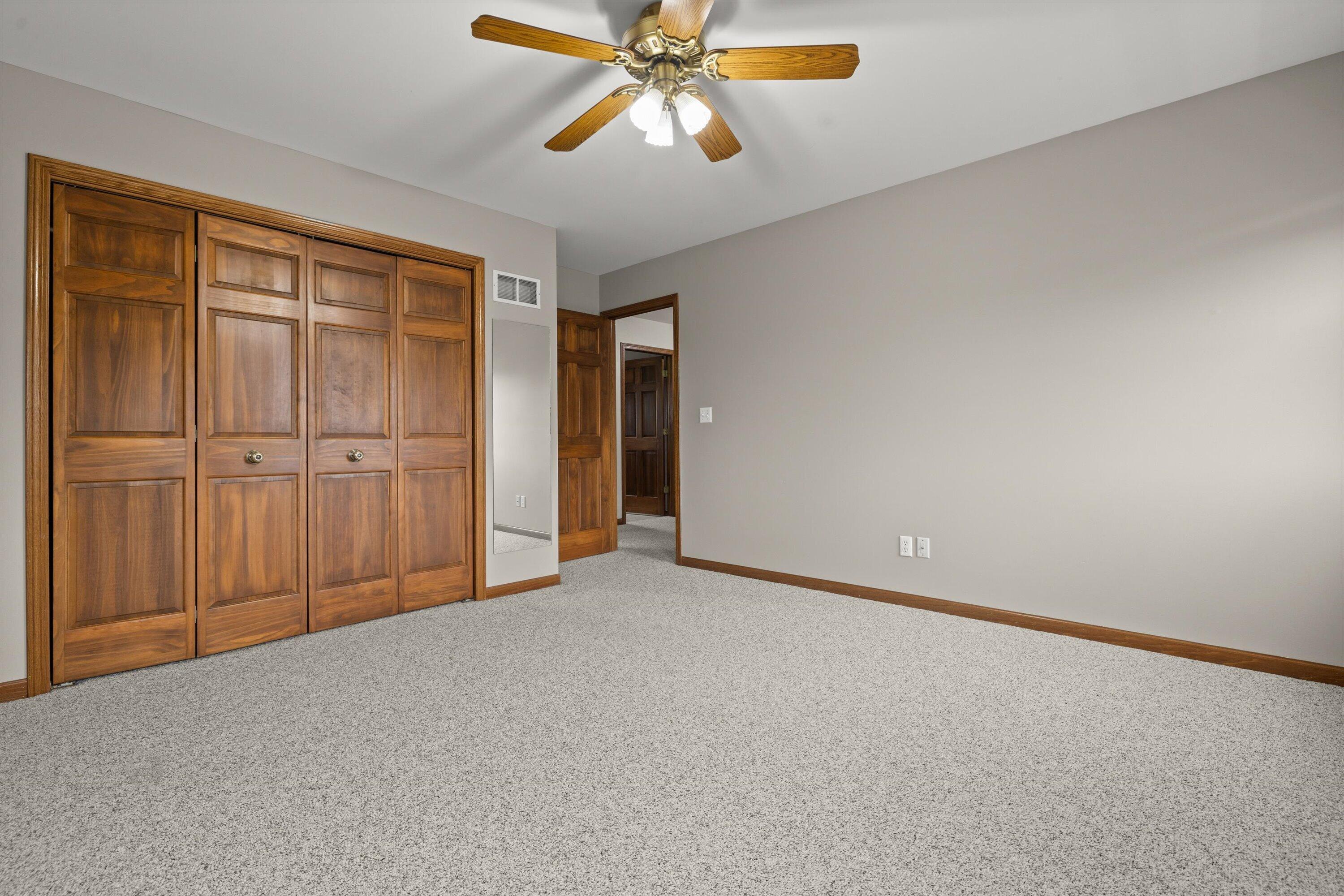 11912 28th Ave