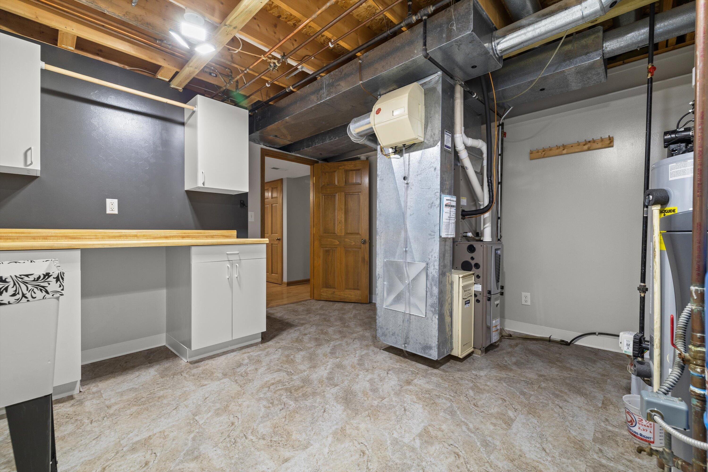 11912 28th Ave