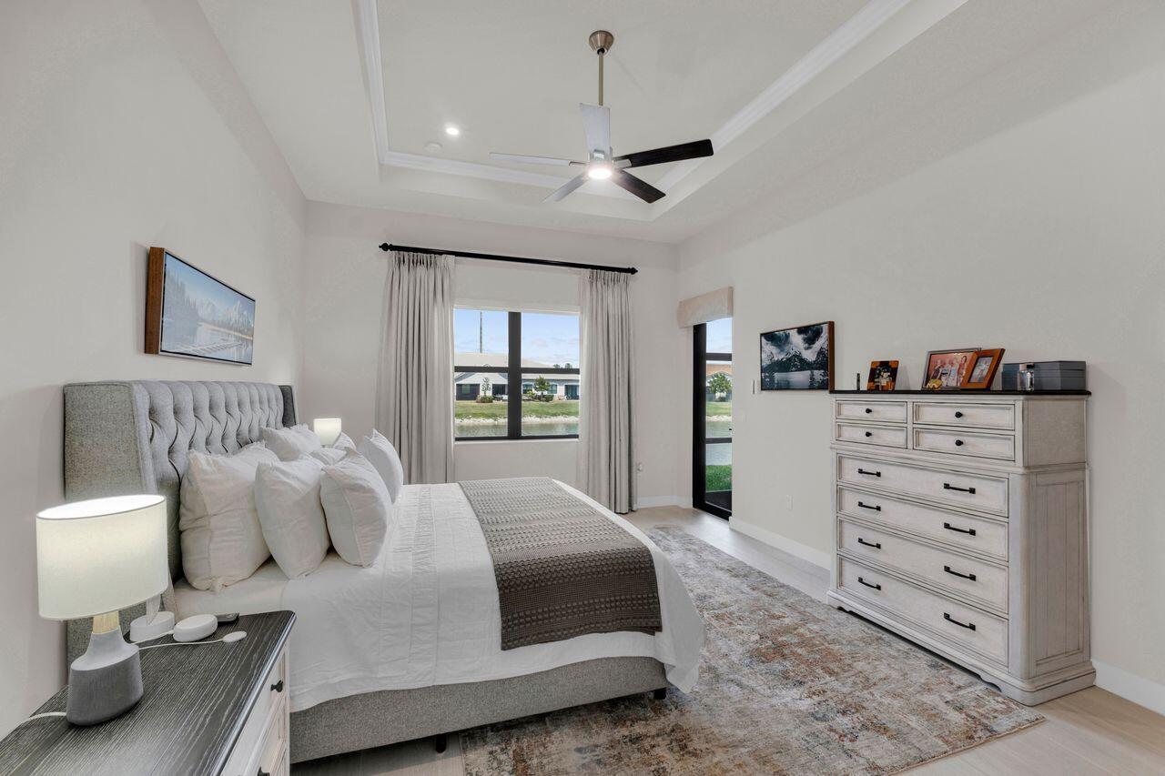 7721 S Blue Spring Dr