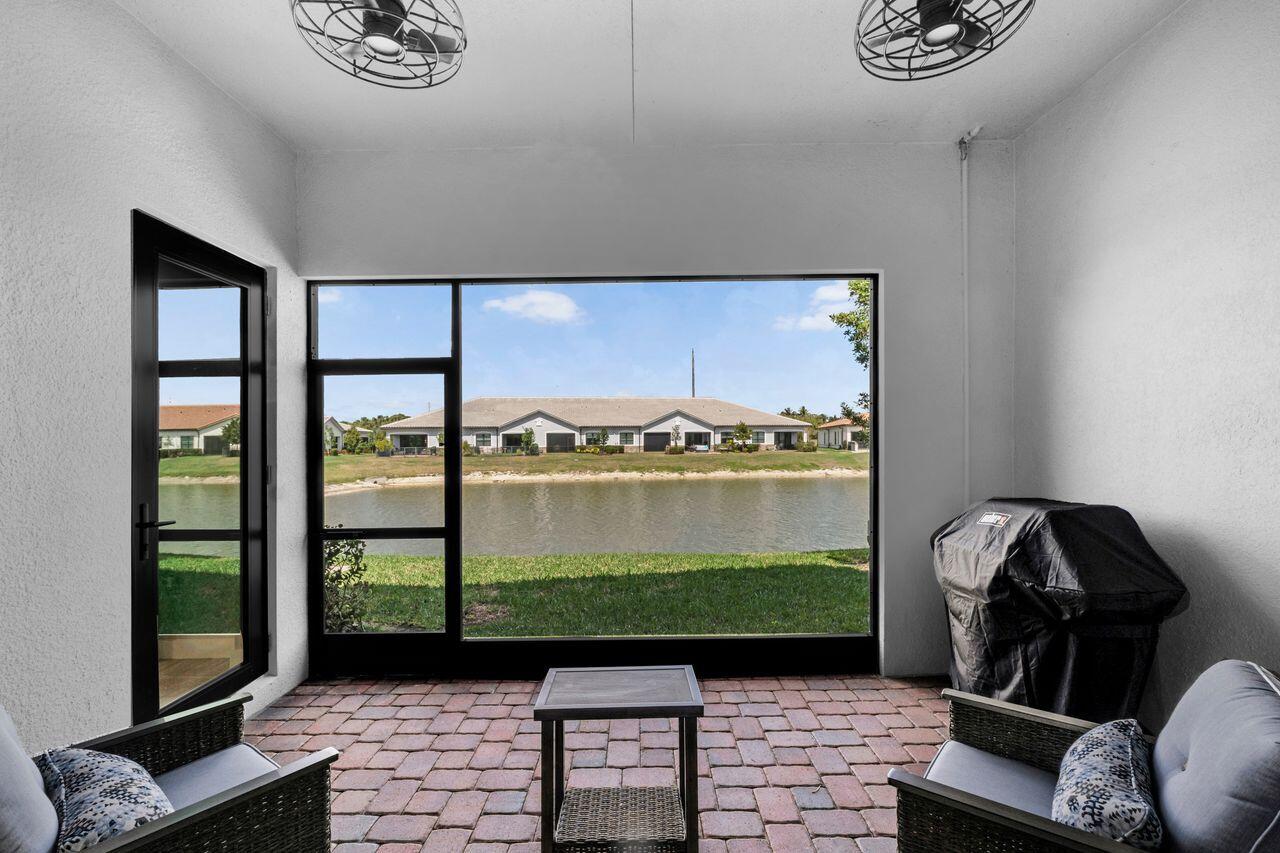 7721 S Blue Spring Dr