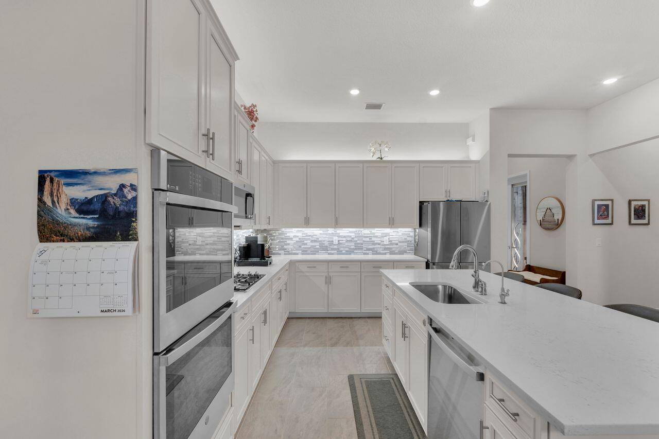 7721 S Blue Spring Dr