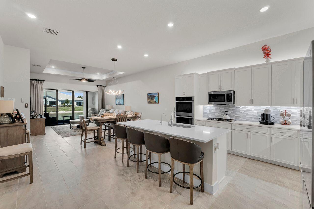 7721 S Blue Spring Dr