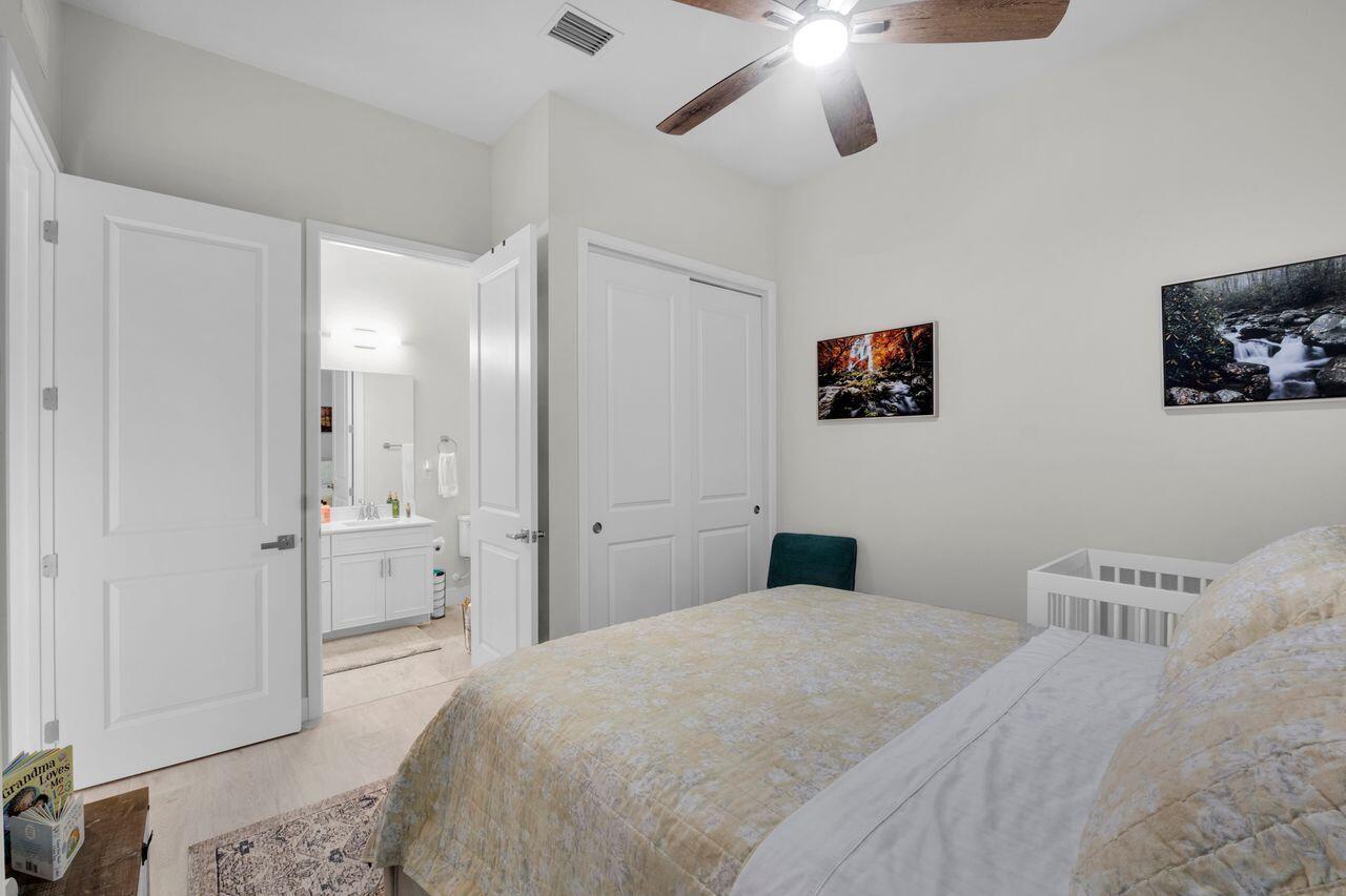 7721 S Blue Spring Dr