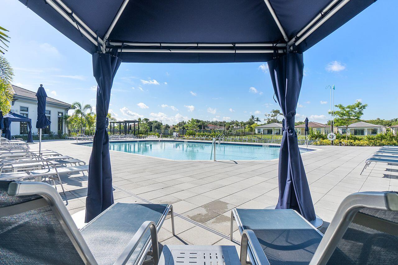 7721 S Blue Spring Dr