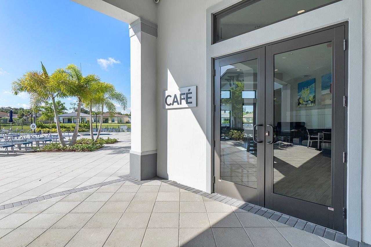 7721 S Blue Spring Dr