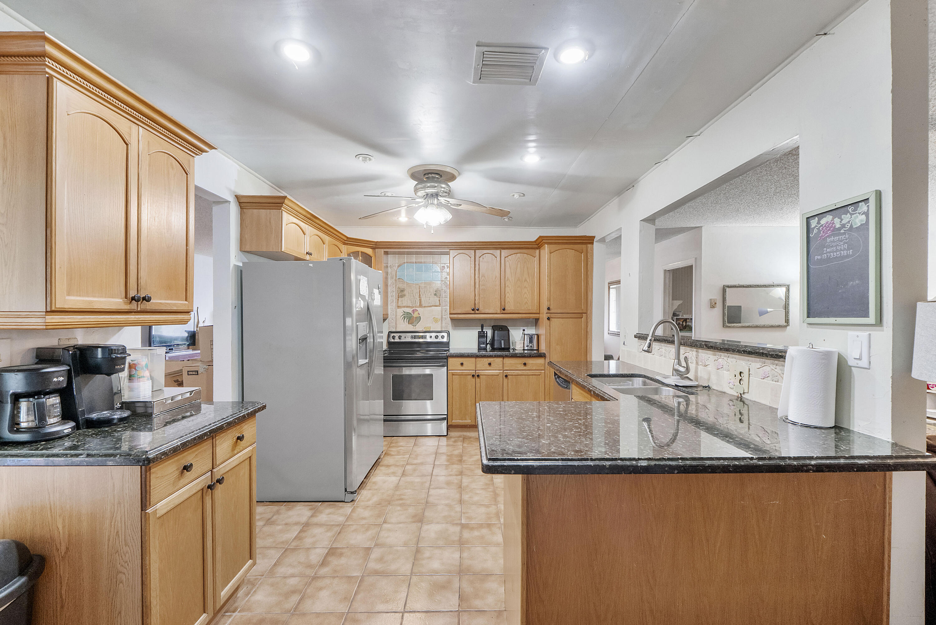 10601 NW 43rd Court