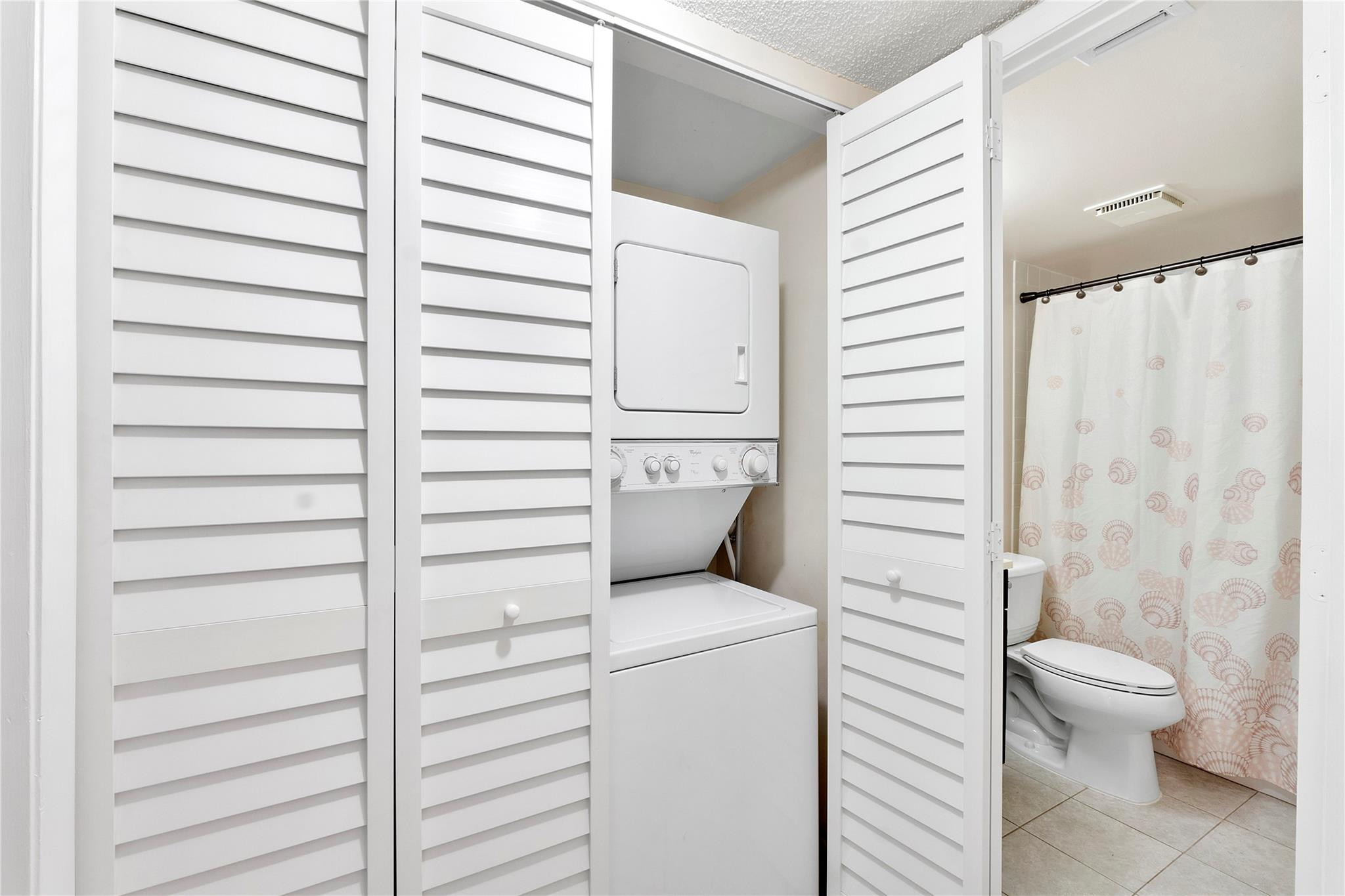 6519 Coral Lake Drive 207