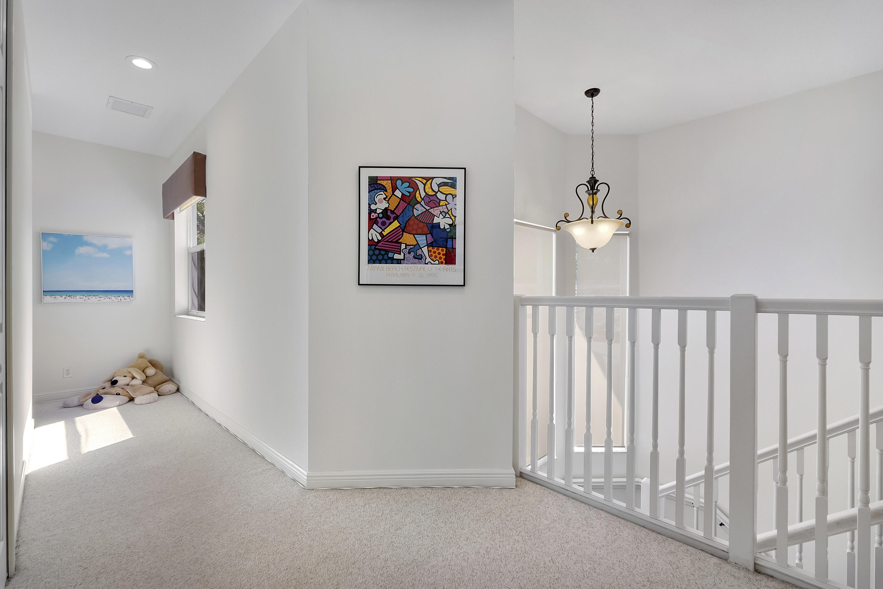 6015 Pinewood Avenue