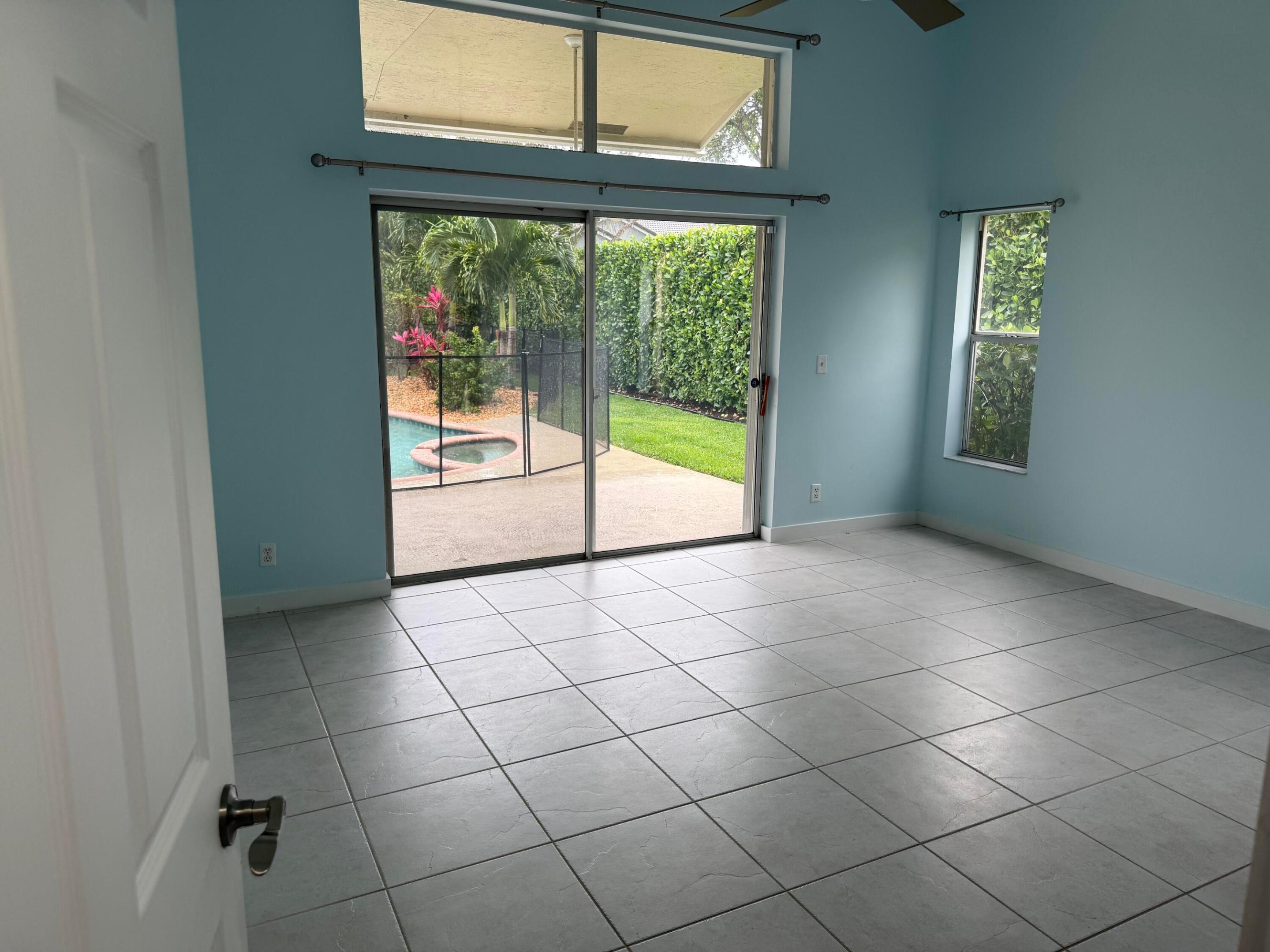 10018 NW 56th Court